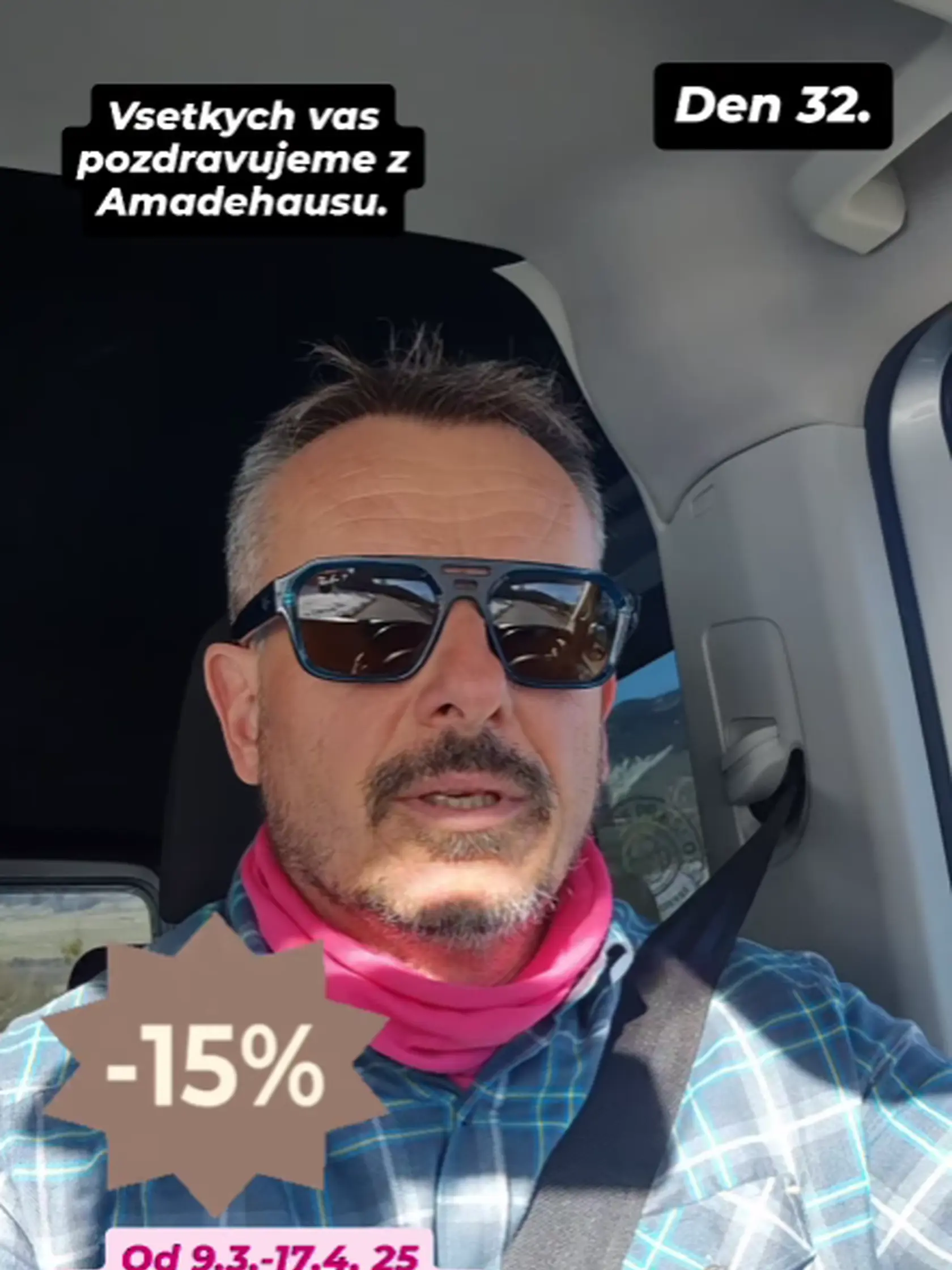 Igor Šimkovič pred časom zmenil imidž a nechal si narásť fúzy.