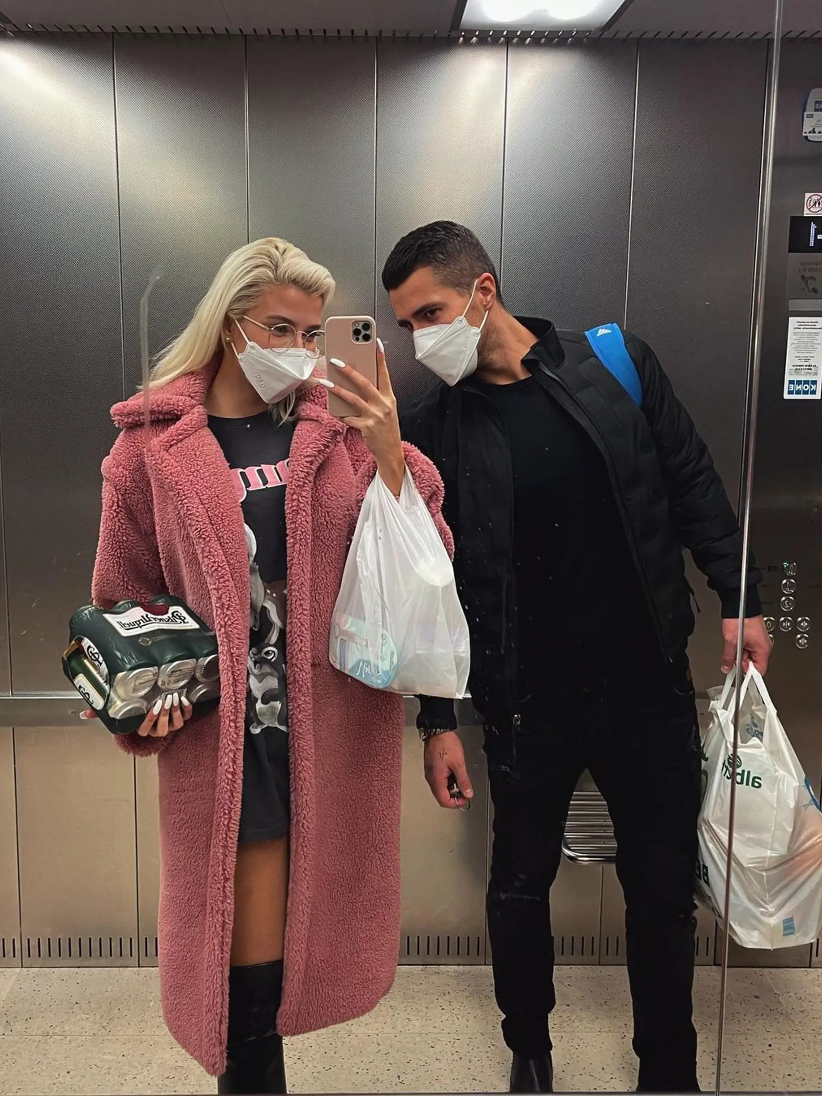 Laura a Martin začali po šou spolu žiť.