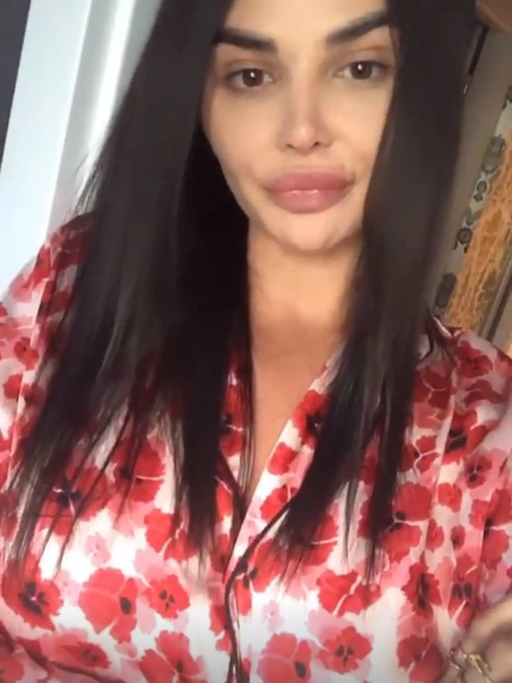 Zuzana Plačková sa deň po prepustení na slobodu ukázala v pyžame a bez mejkapu.