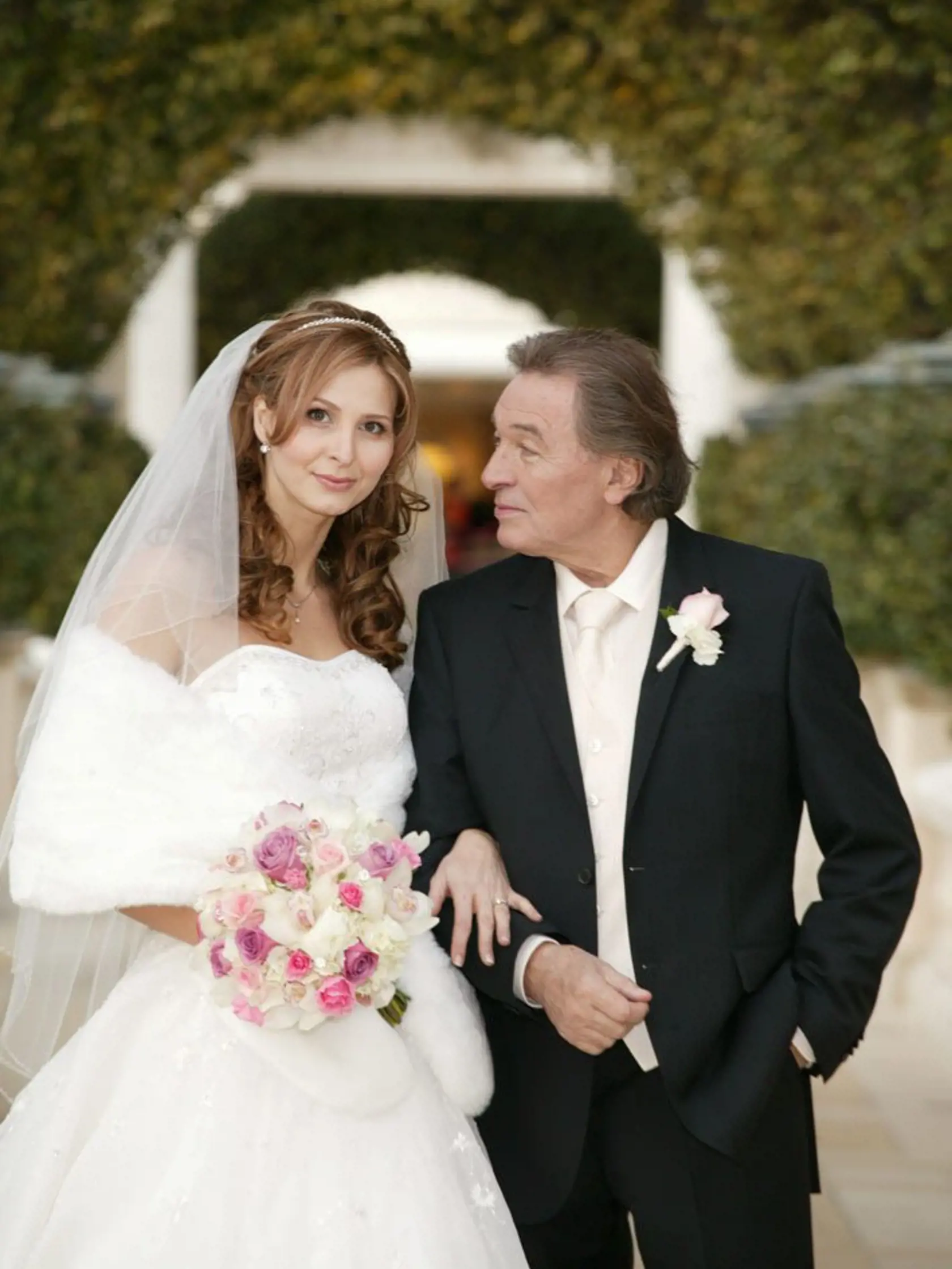 Ivana Macháčková, po svadbe Ivana Gottová, stála po boku speváka do jeho smrti v októbri 2019. Záber vznikol na ich svadbe v roku 2008.