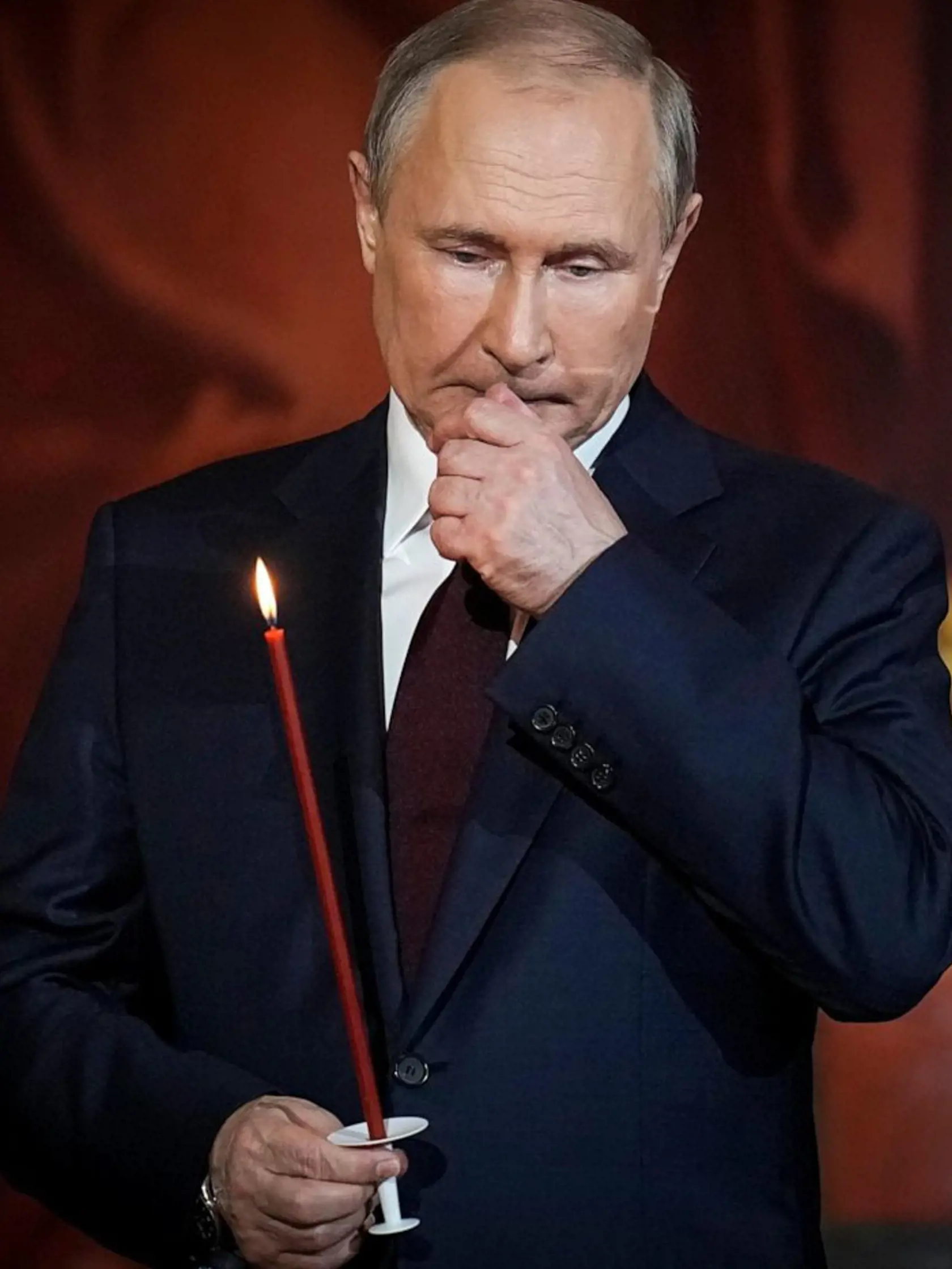Ruský prezident Vladimir Putin tvrdí, že sa narodil v Petrohrade a jeho rodičia zomreli pred mnohými rokmi. Žena menom Vera však tvrdí opak. Jeho údajná matka zomrela vo veku 97 rokov.
