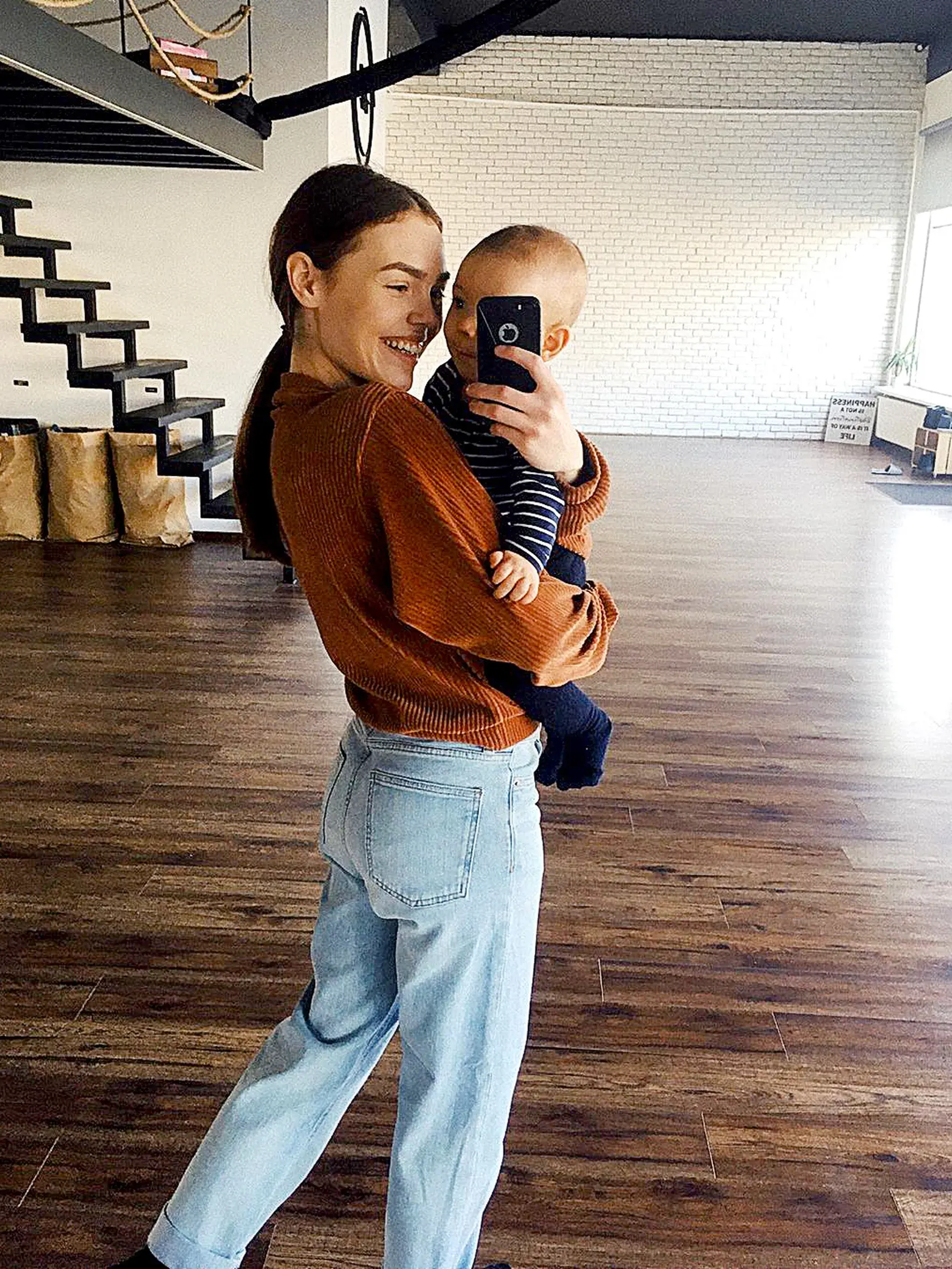 Mária so synom