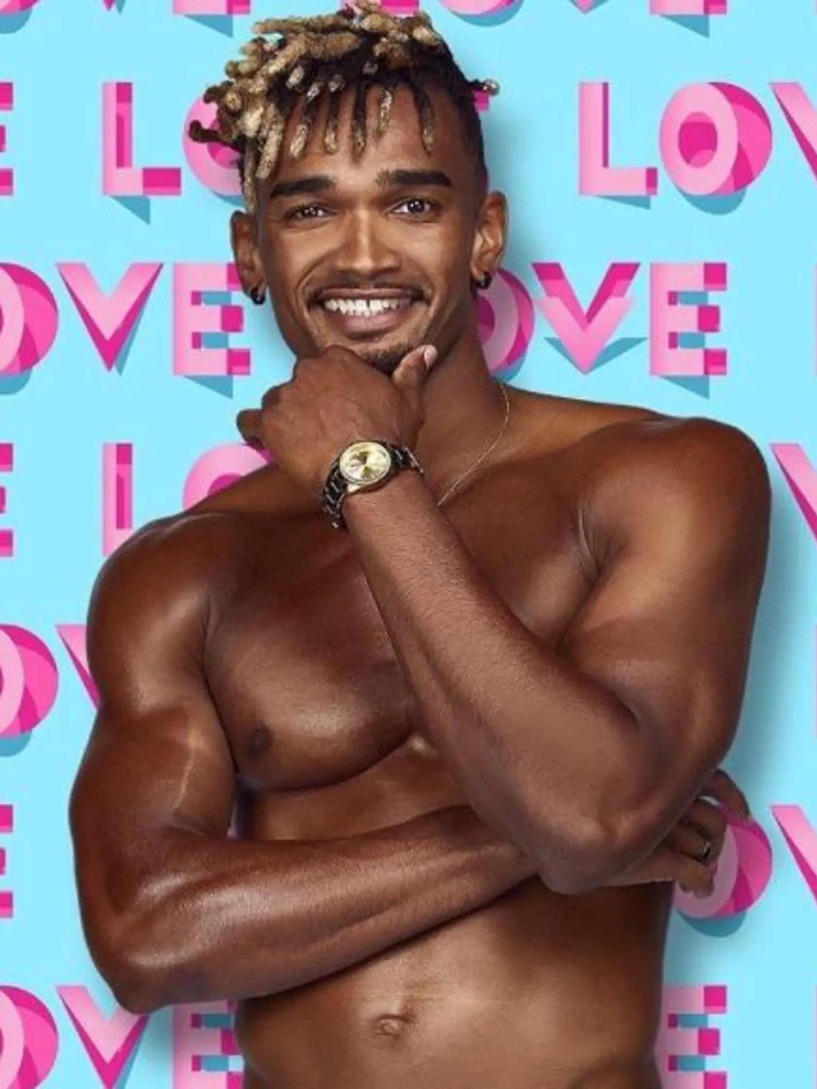 Nathan z Love Island.