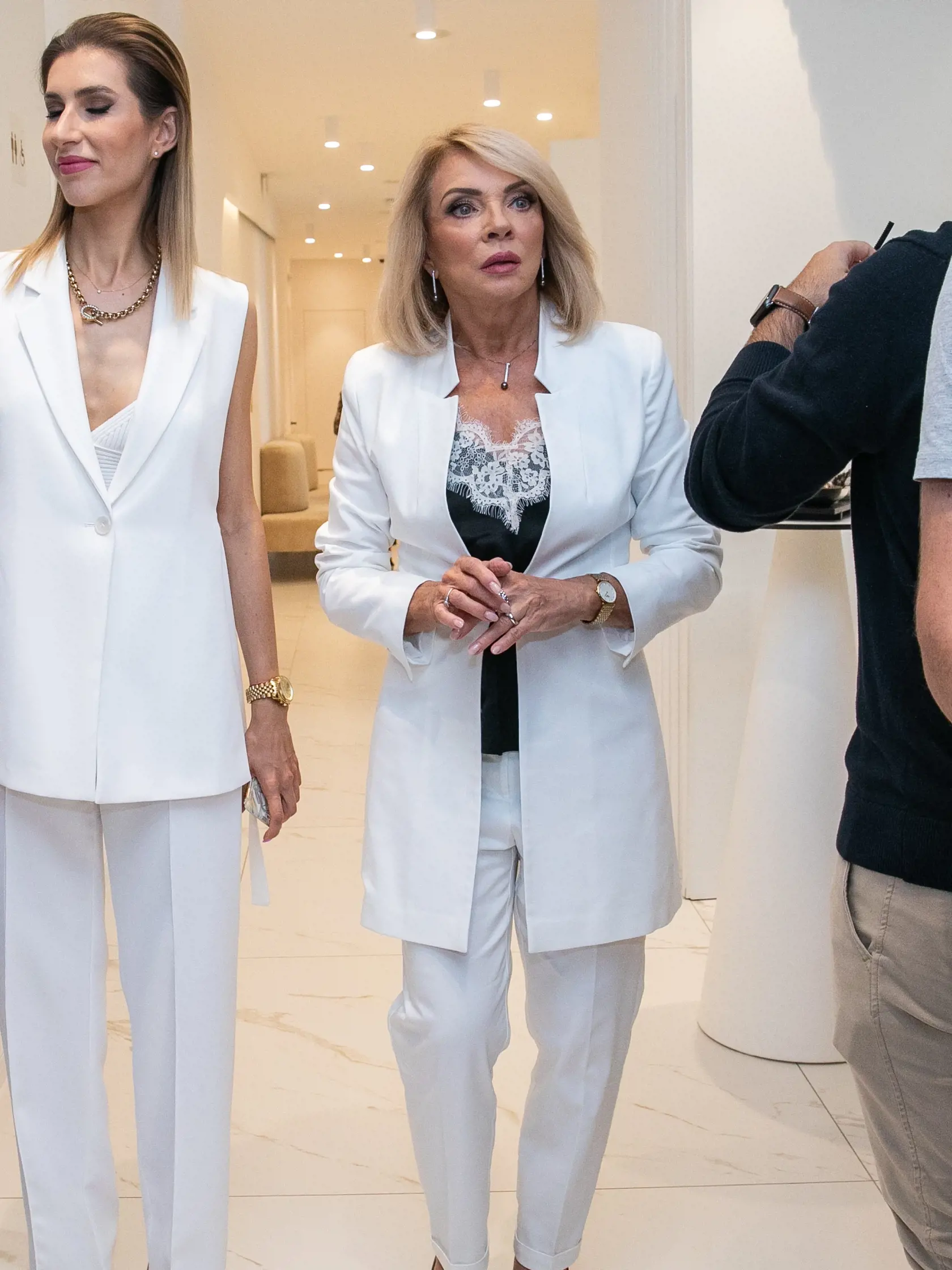 Slávnostné otvorenie kliniky Yes Visage. Na fotke je Zdena Studenková.