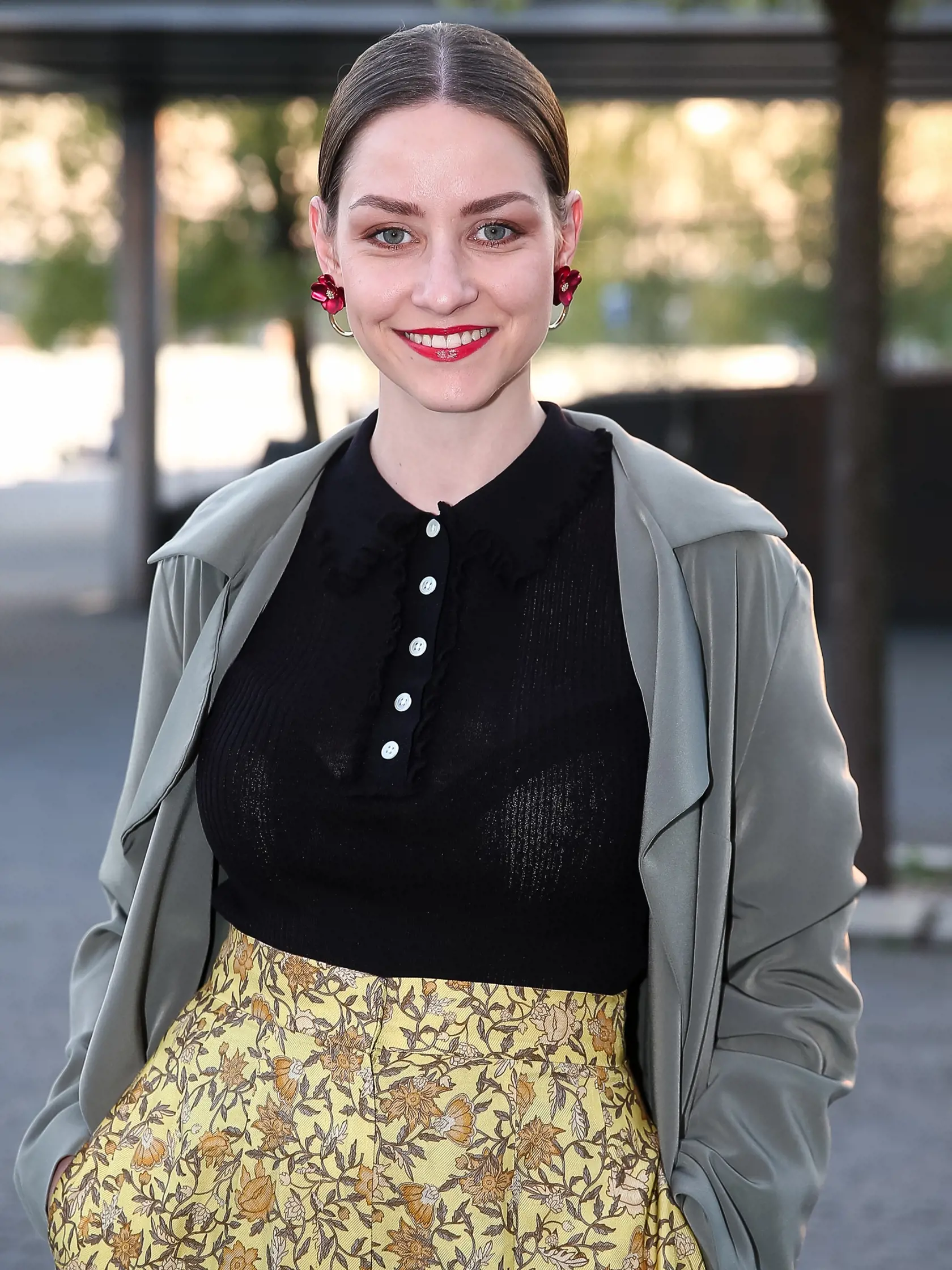 Módna prehliadka pod záštitou Eurovea Fashion Forward 2018 v Sklade č.7 na nábreží Dunaja. Prvý deň prehliadok bol venovaný návrhárovi Ferovi Mikloškovi po ktorých nasledoval raut. Na snímke Barbara Heribanová.
