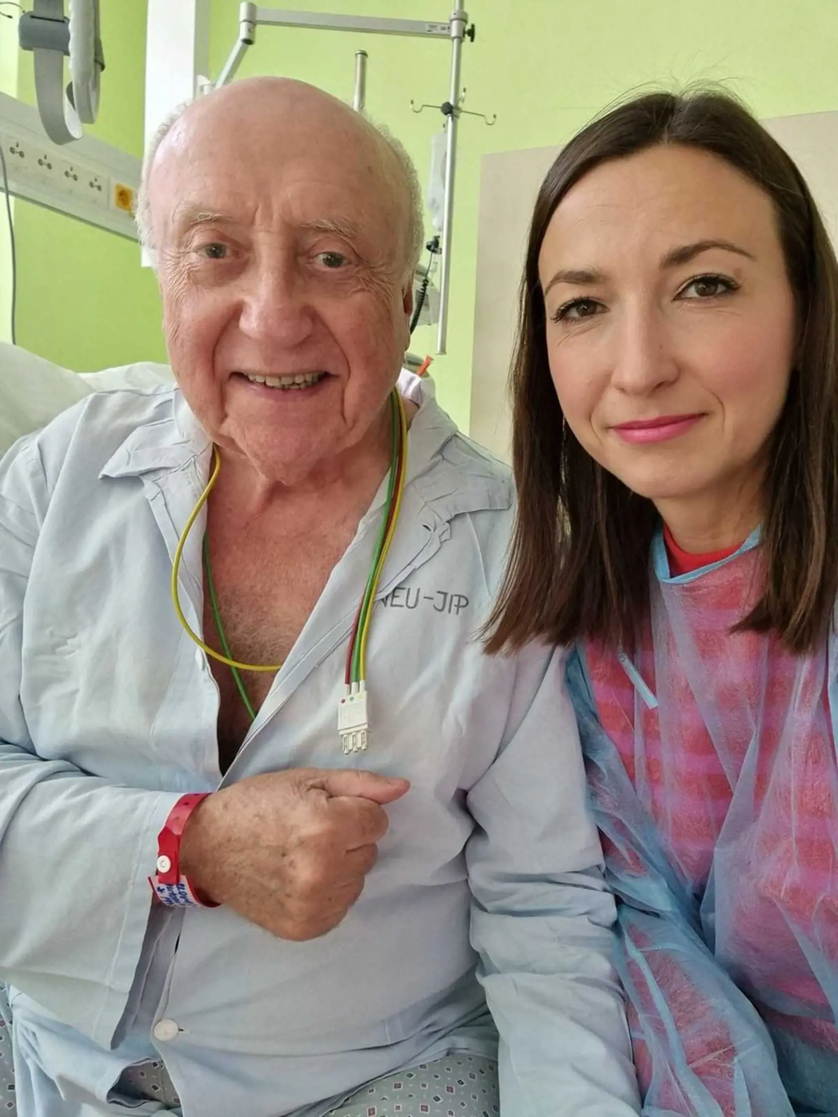Po Felixa Slováčka prišla do nemocnice jeho ex Lucie Gelemová.