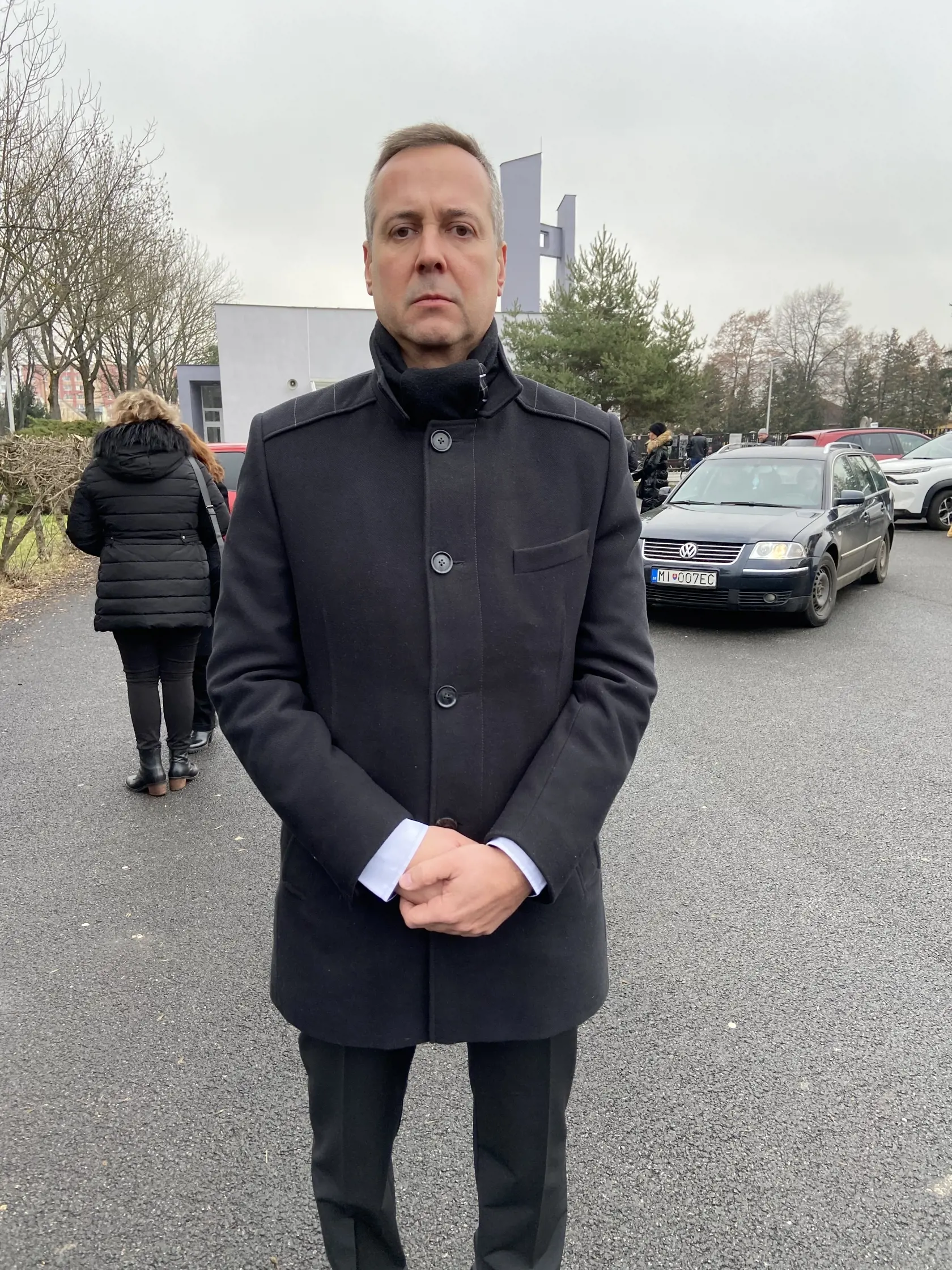 Súcit s pozostalými prišiel prejavi´t aj nový primátor mesta Miroslav Dufinec.