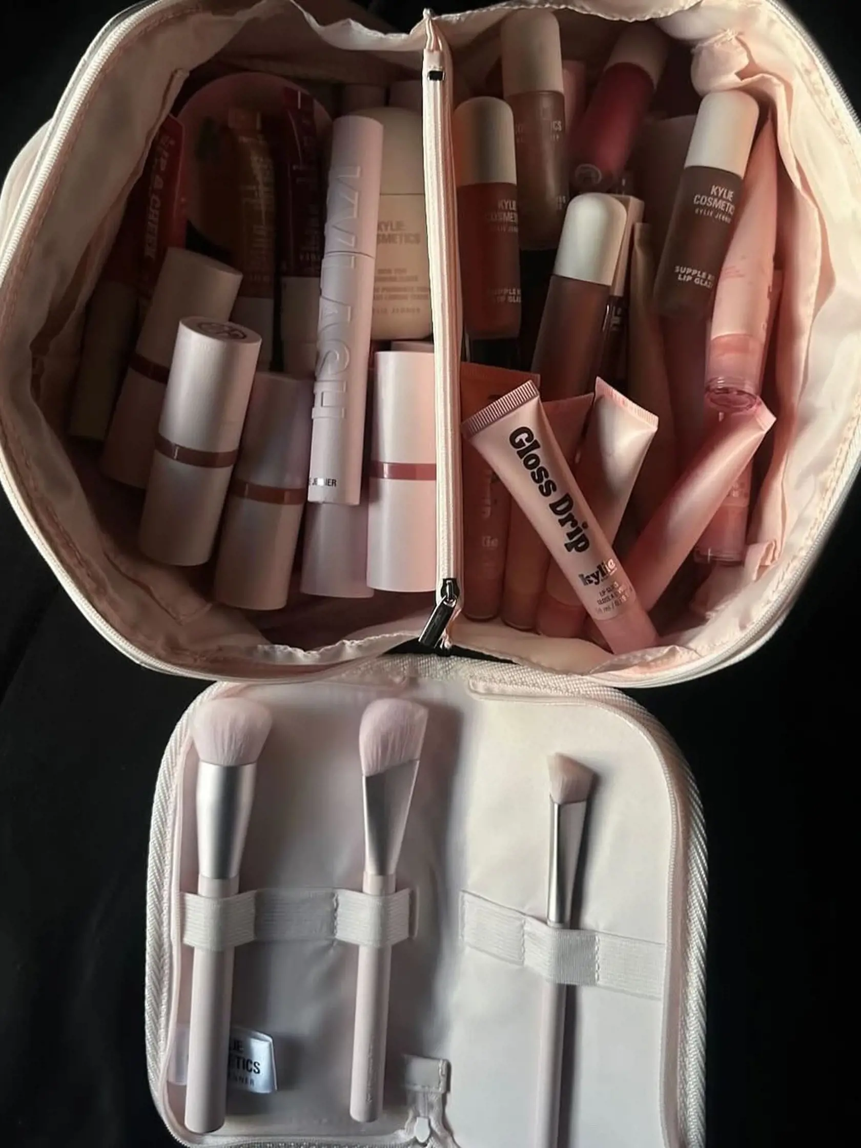 Kylie Jenner má značku Kylie Cosmetics