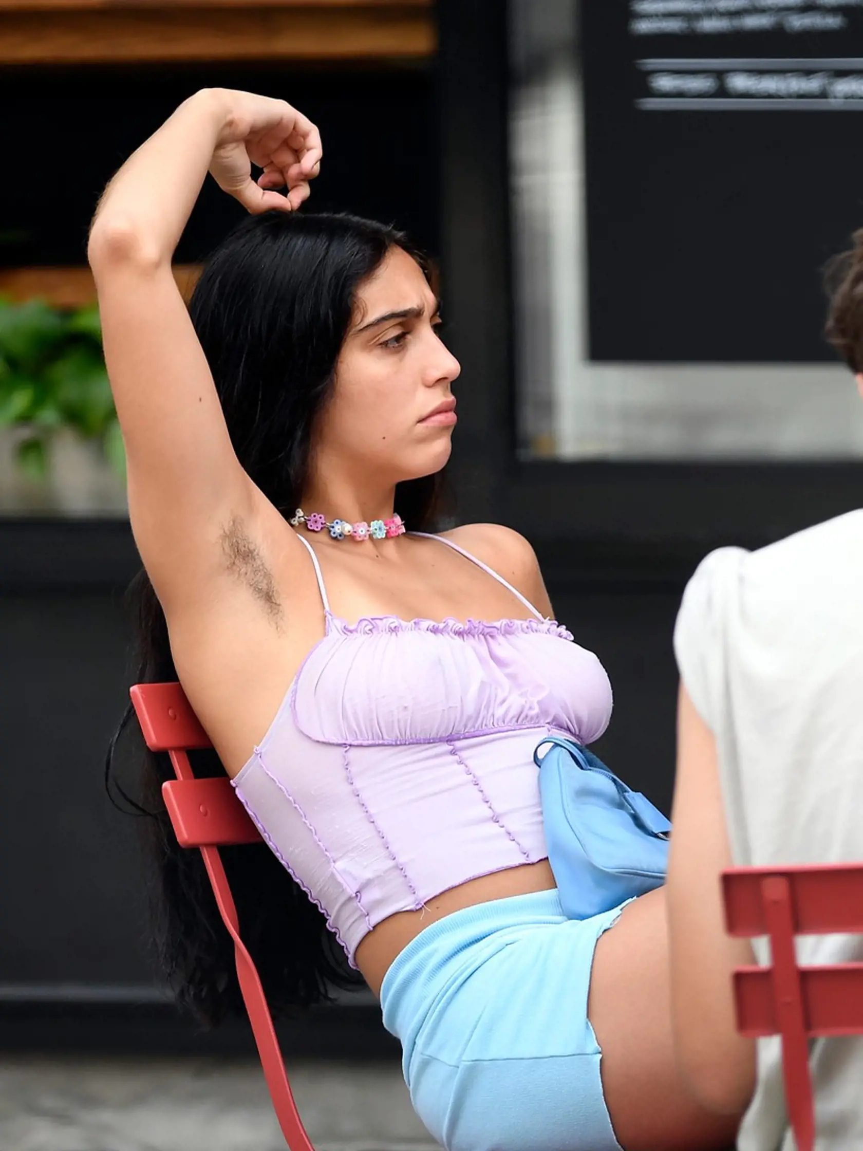 Lourdes Leon bez podprsenky.