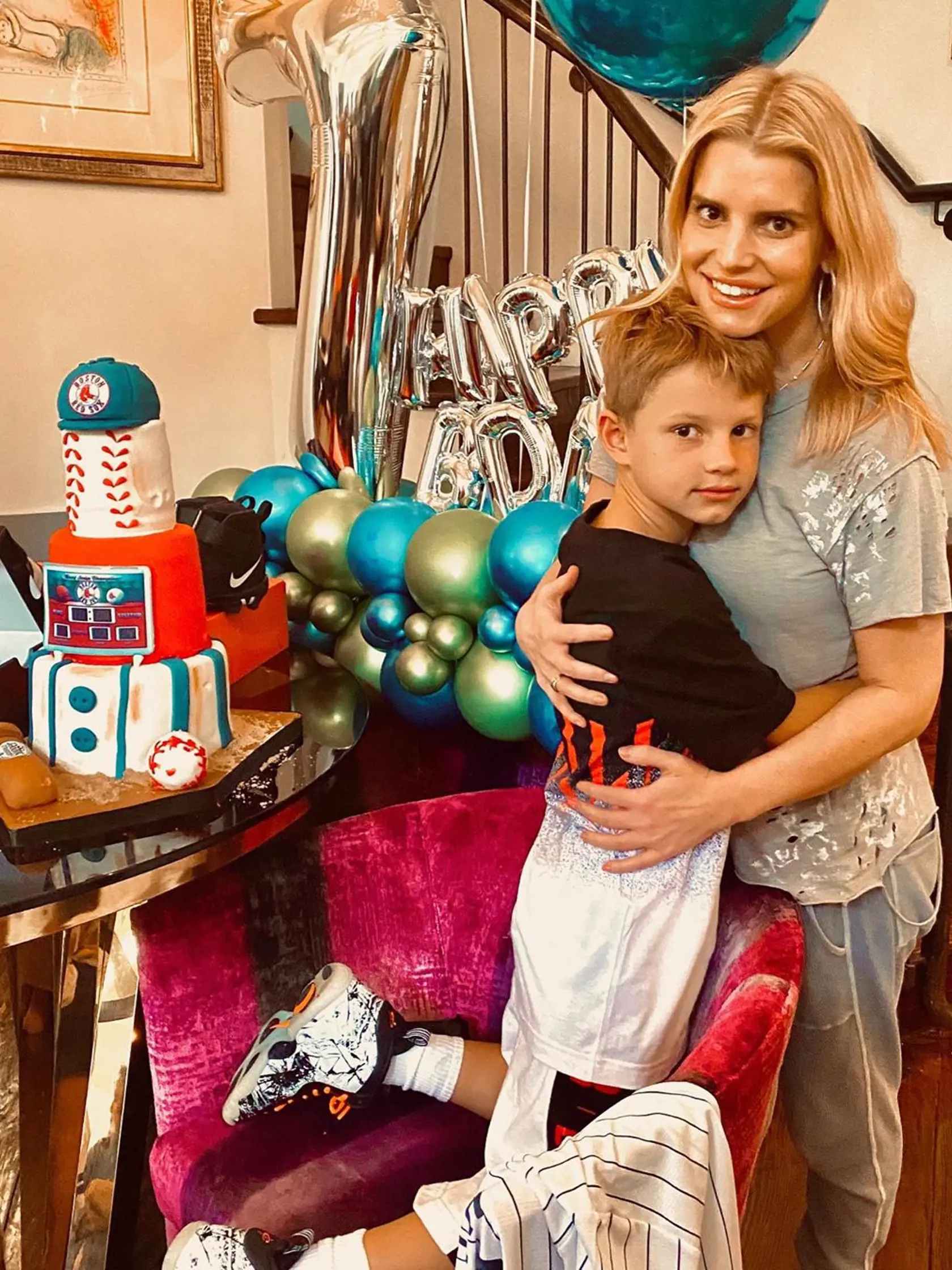 Jessica Simpson vyzerá lepšie ako kedykoľvek predtým.