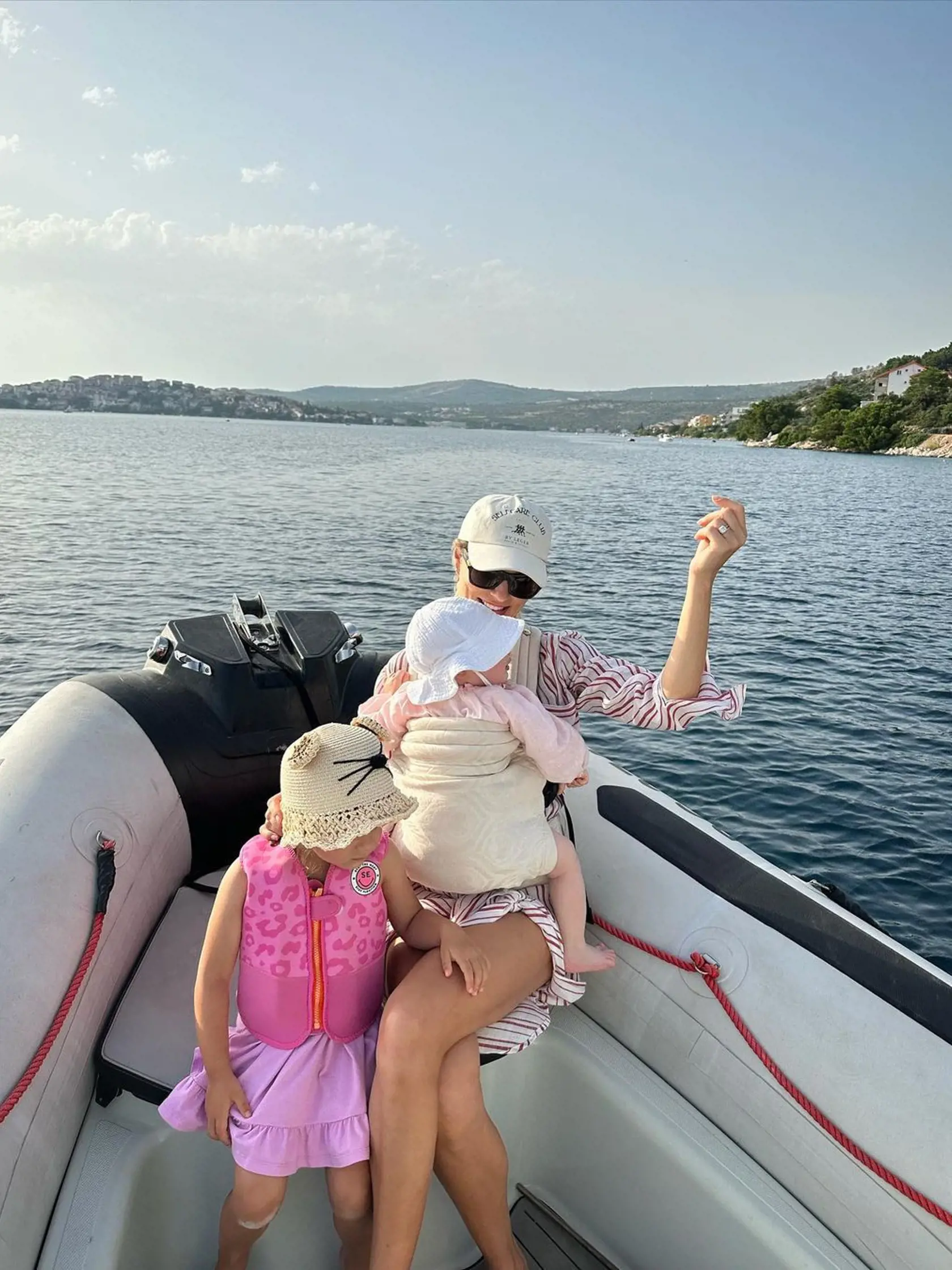 Ivana Gáborík s rodinou si užívajú leto v Chorvátsku