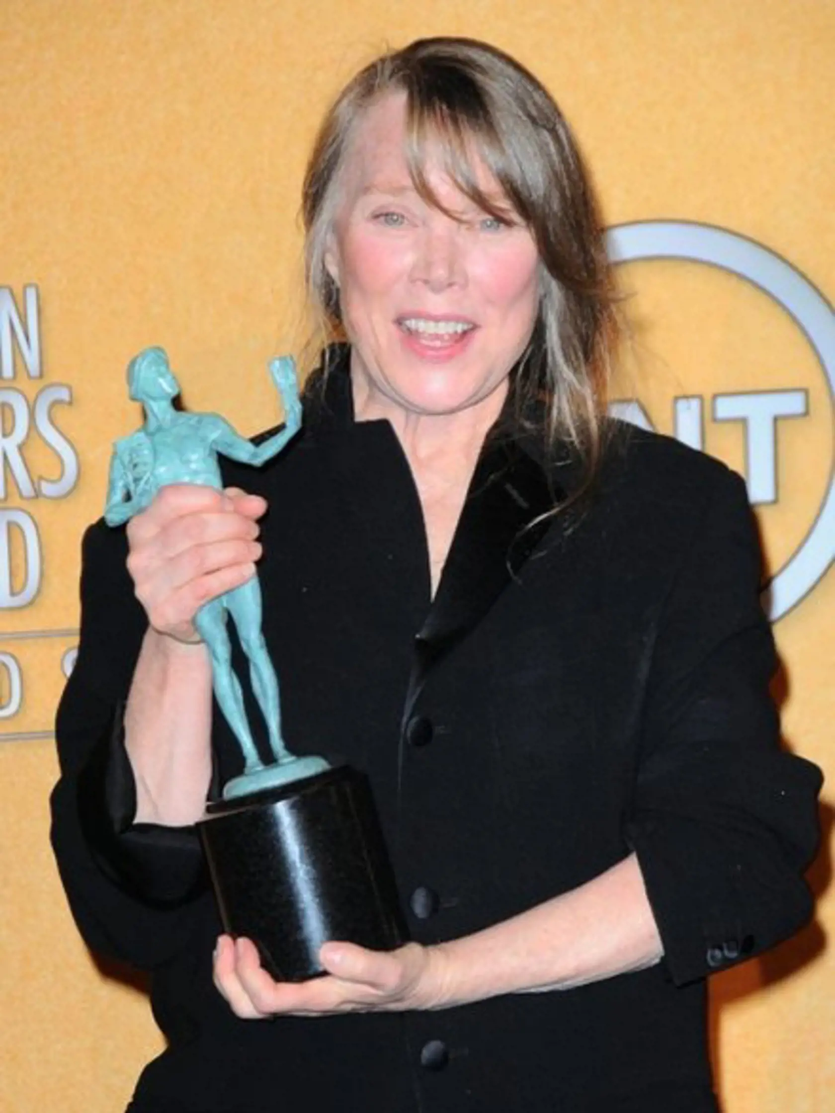 Sissy Spacek so svojou trofejou.