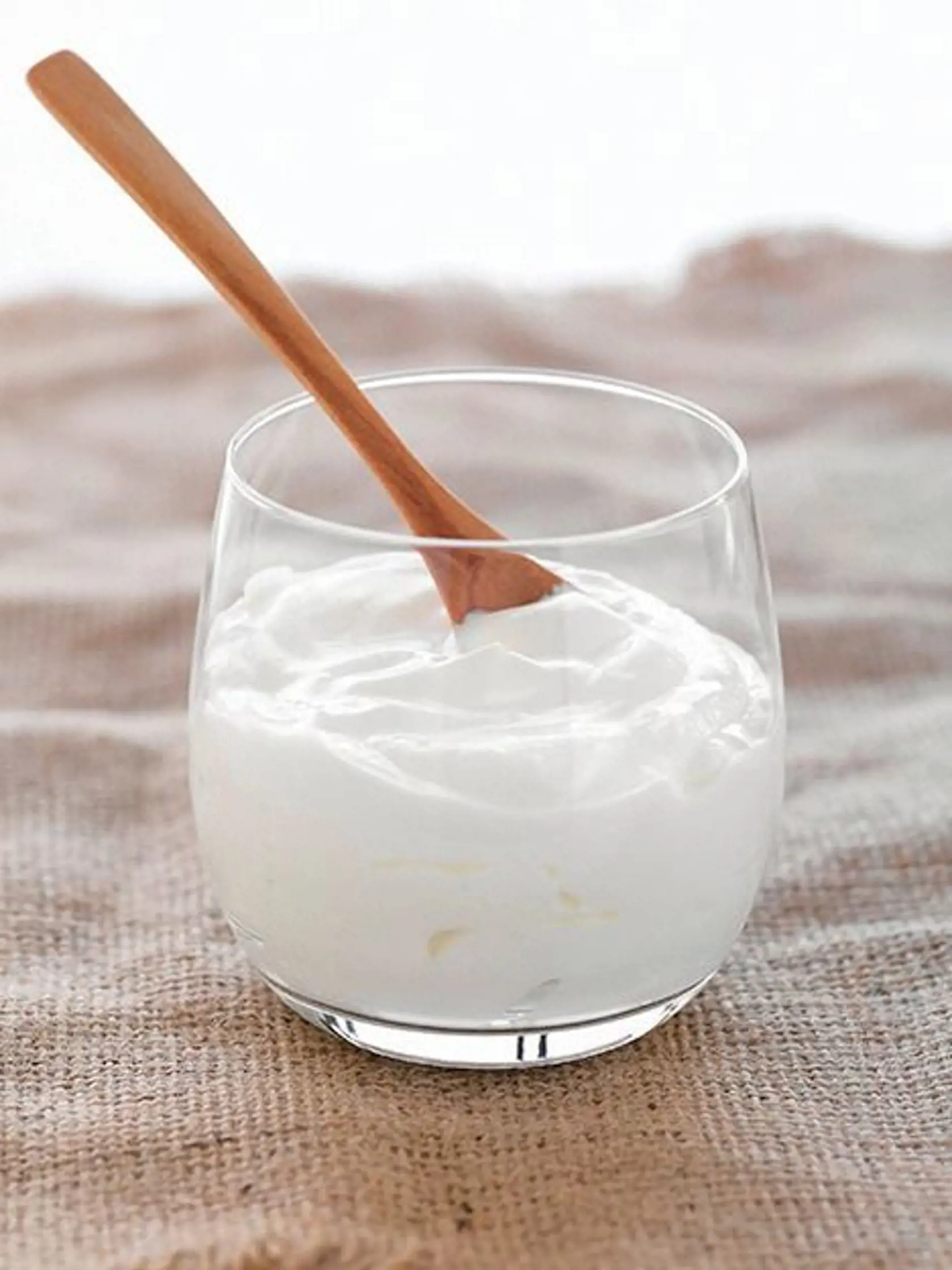 Jogurt pomáha znútra aj zvonka.