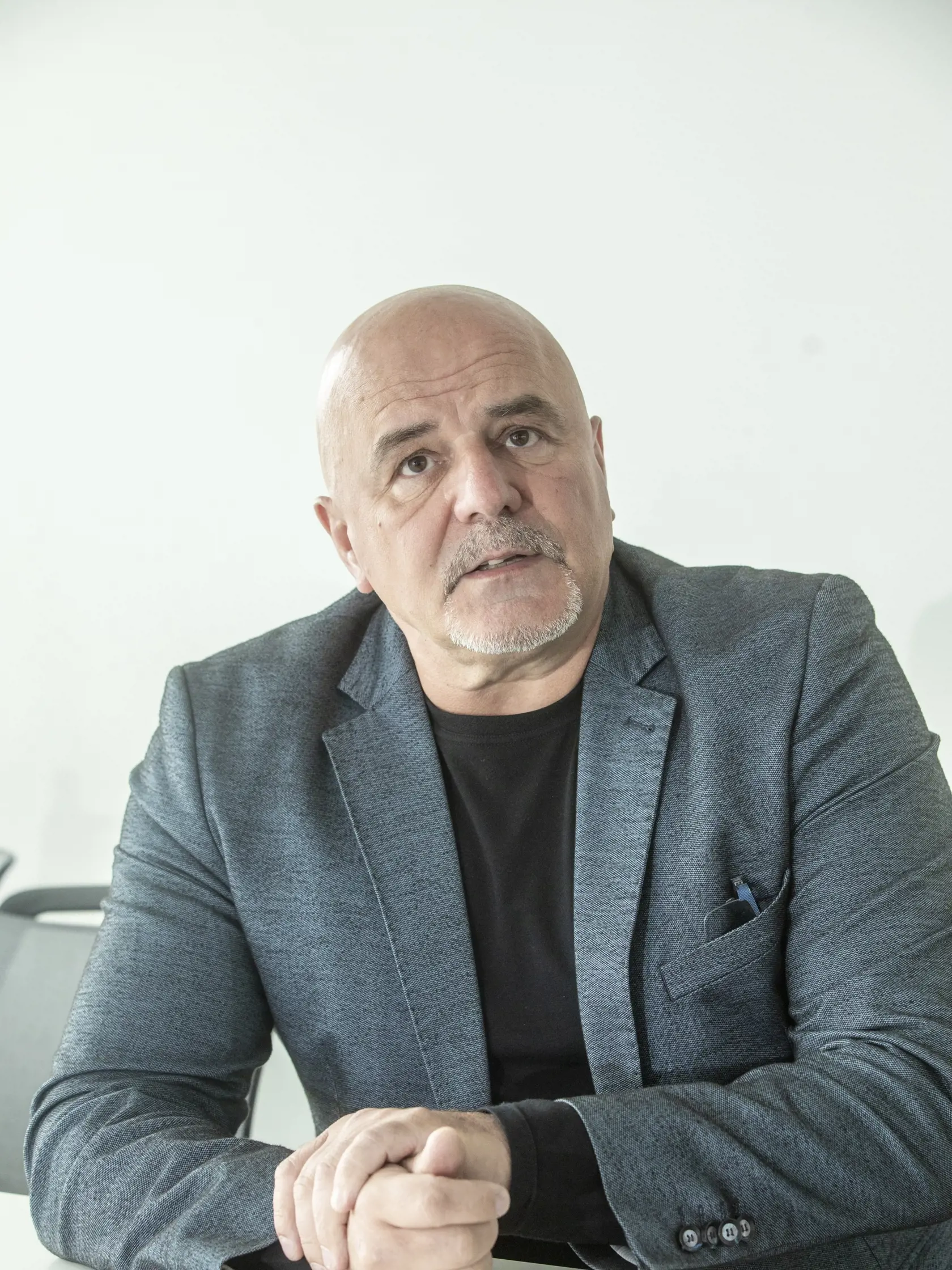 Na snímke je Ivan Bella, ktorý ako prvý občan Slovenskej republiky vyletel do kozmického priestoru.