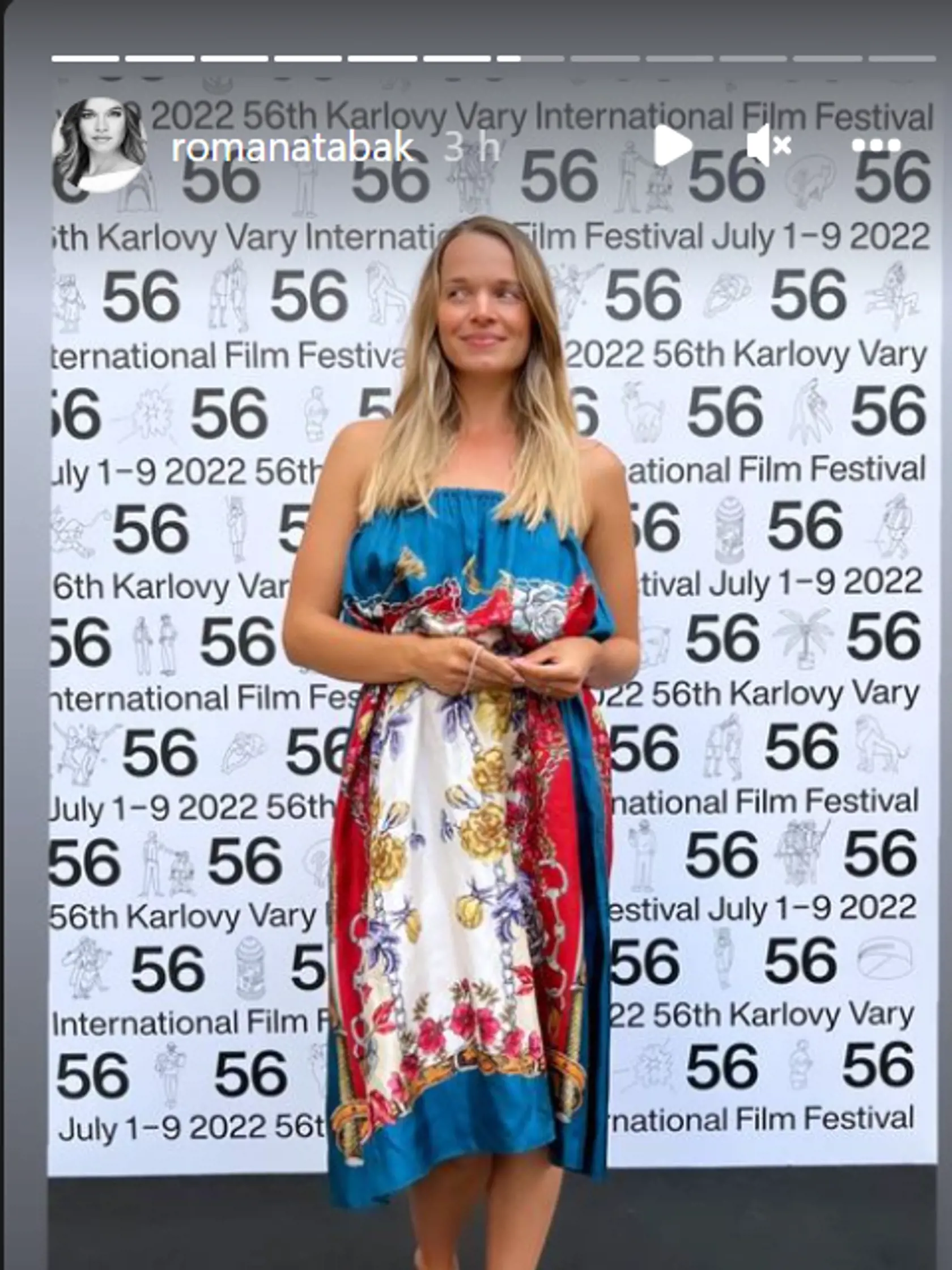 Romana Tabák sa taktiež objavila na Medzinárodnom filmovom festivale v Karlových Varoch.