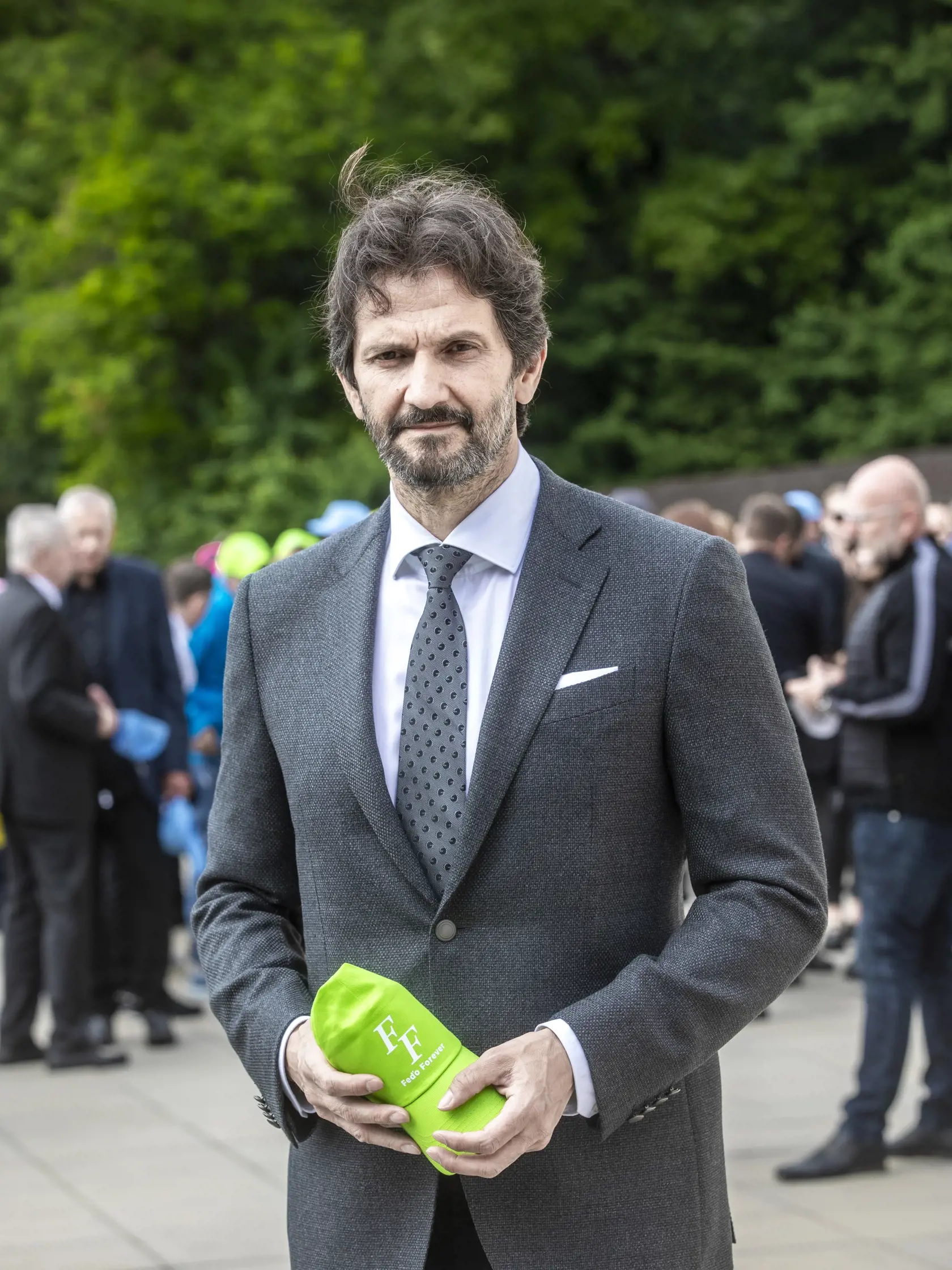 Na snímke je posledná rozlúčka s podnikateľom Fedorom Flašíkom v bratislavskom krematóriu, ktorá sa konala v piatok 3.5 2024. Na fotke je minister obrany SR Robert Kaliňák.
