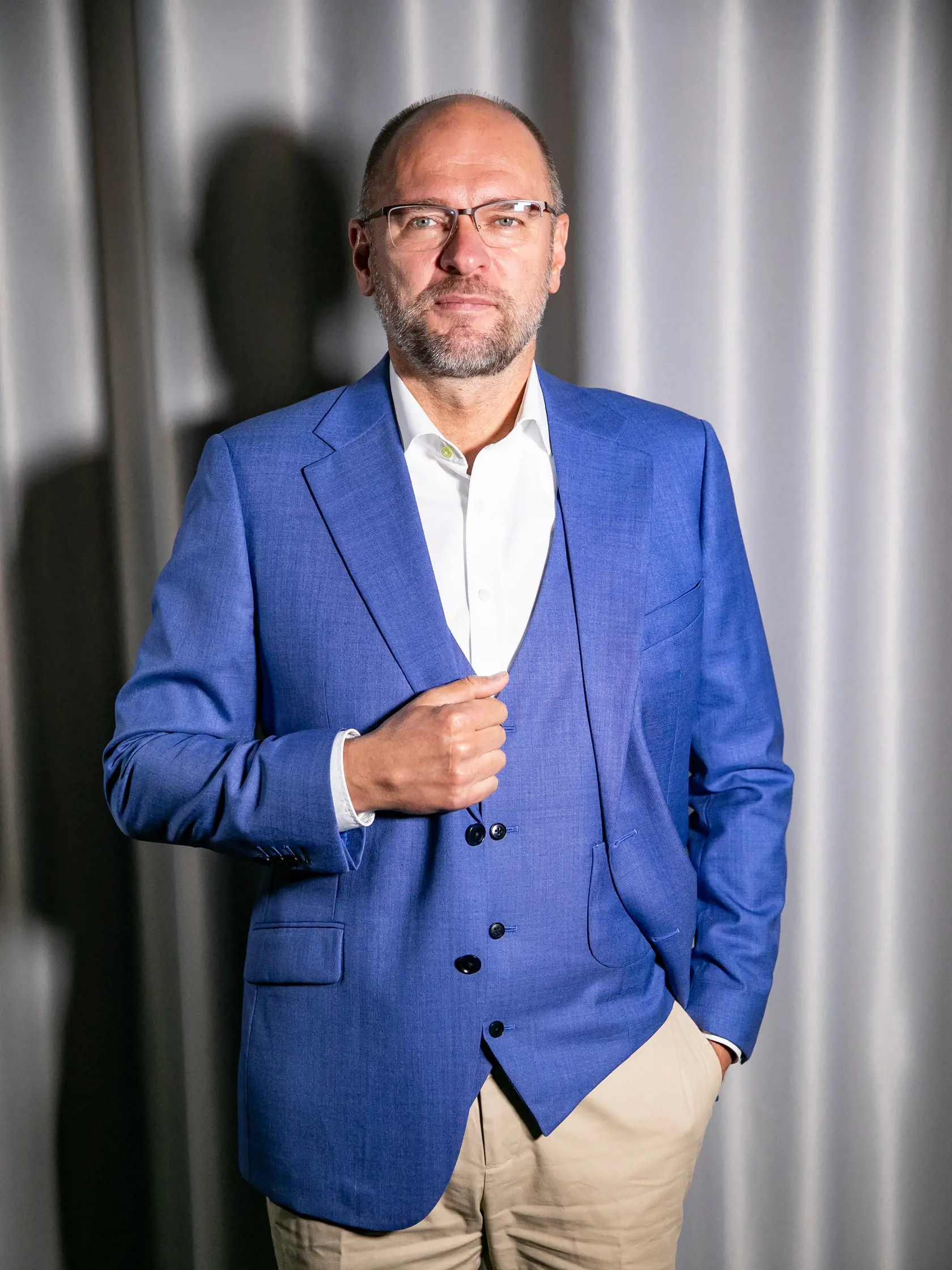 Na fotke je Richard Sulík, politik, poslanec, ekonóm, bývalý europoslanec a súčasný minister hospodárstva Slovenskej republiky.