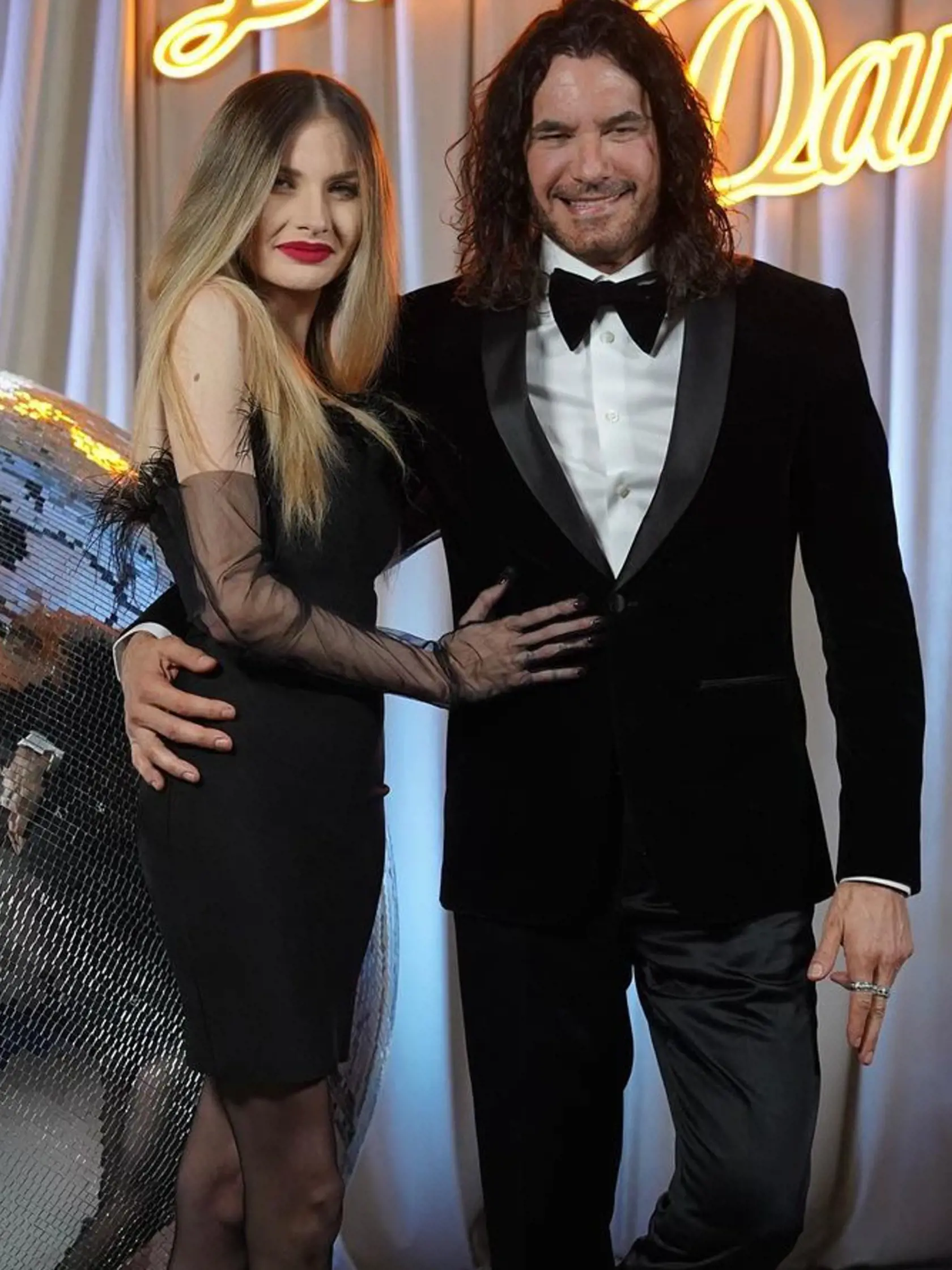 4. kolo Let's Dance: Na snímke Mario Cimarro so snúbenicou Broňou.