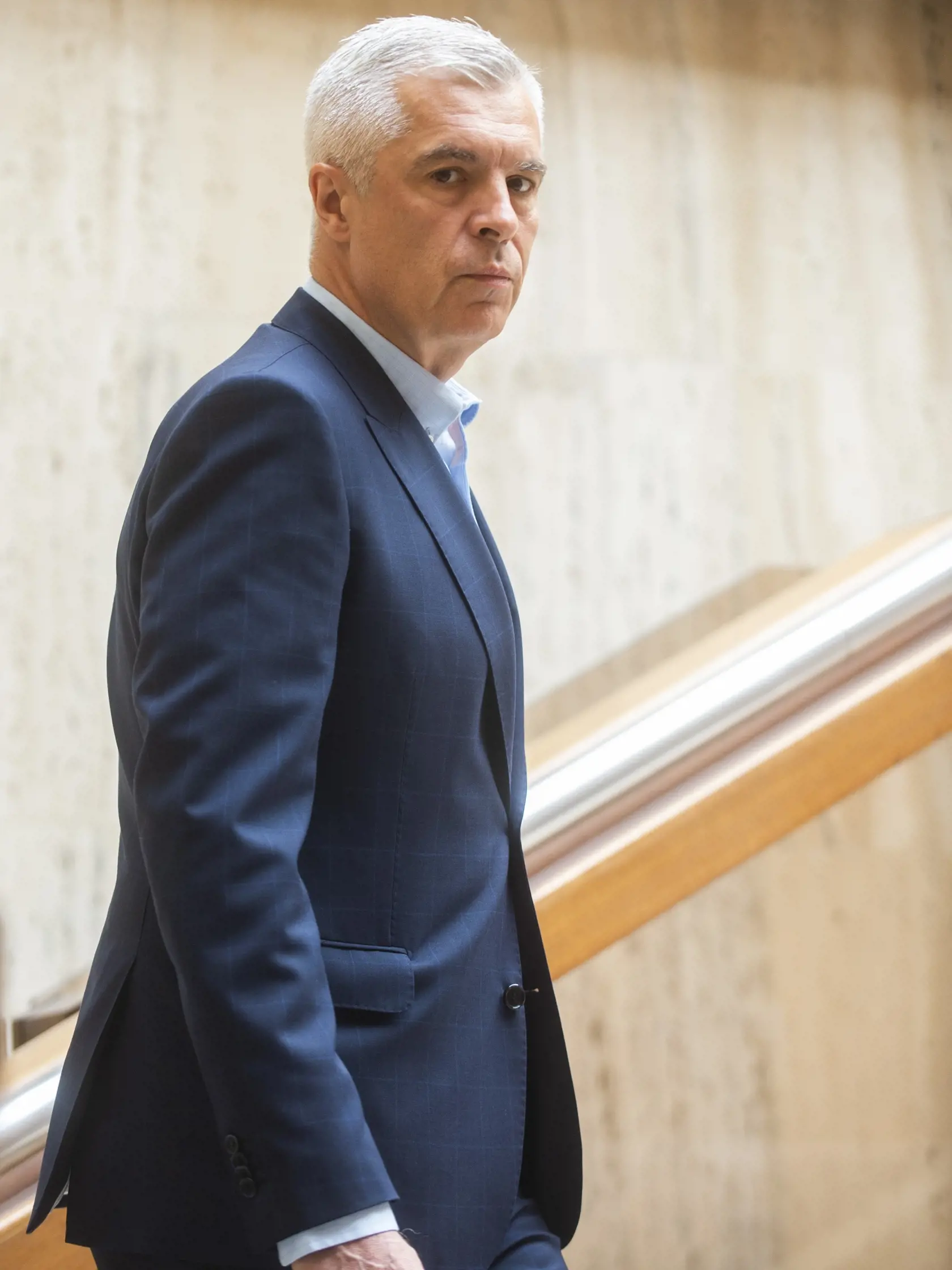 Na snímke minister zahraničných vecí a európskych záležitostí SR Ivan Korčok (nominant SaS) prichádza na rokovanie 81. schôdze vlády SR 26. mája 2022 v Bratislave.