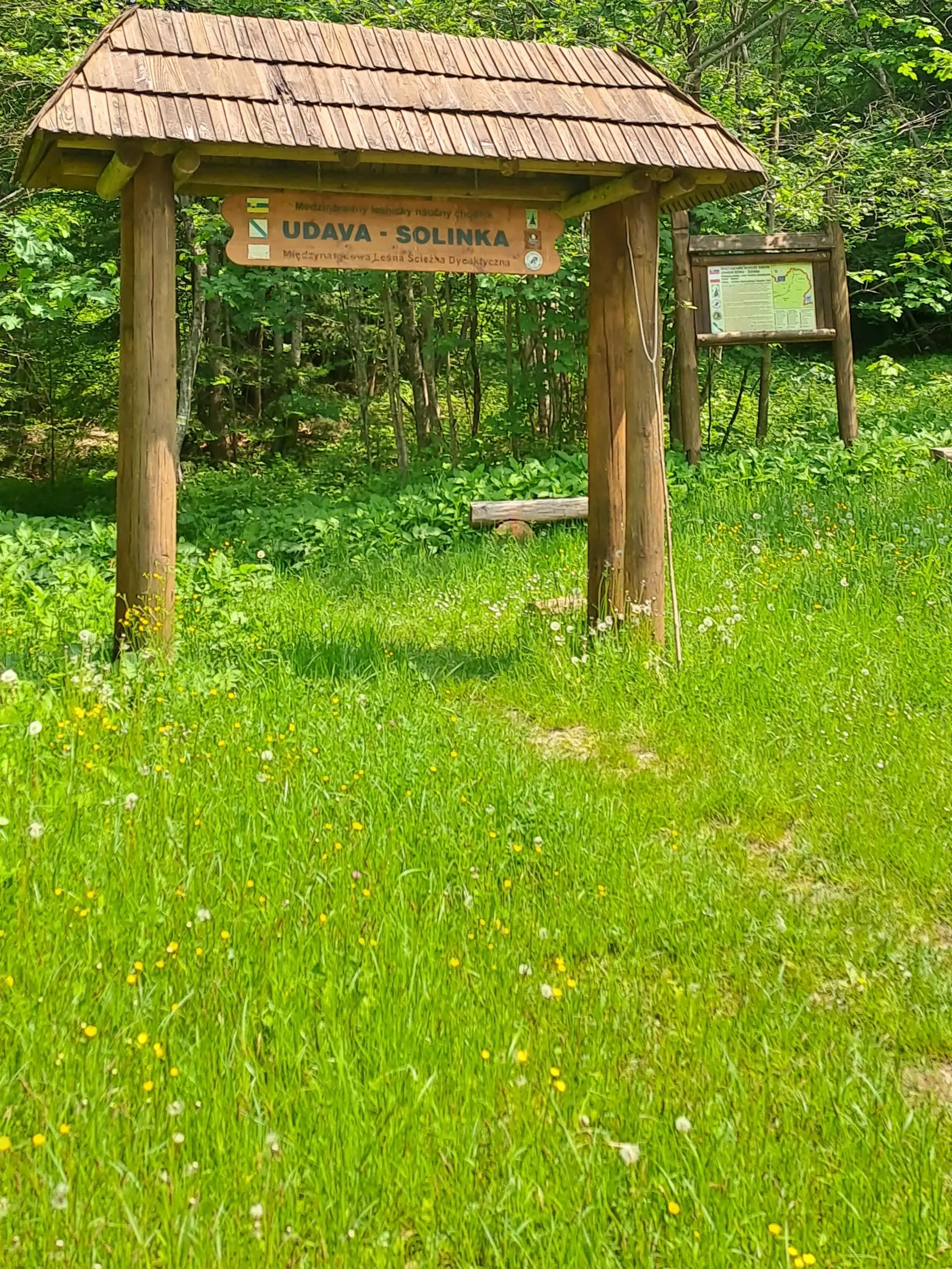 Údava, cesta na Balnicu.