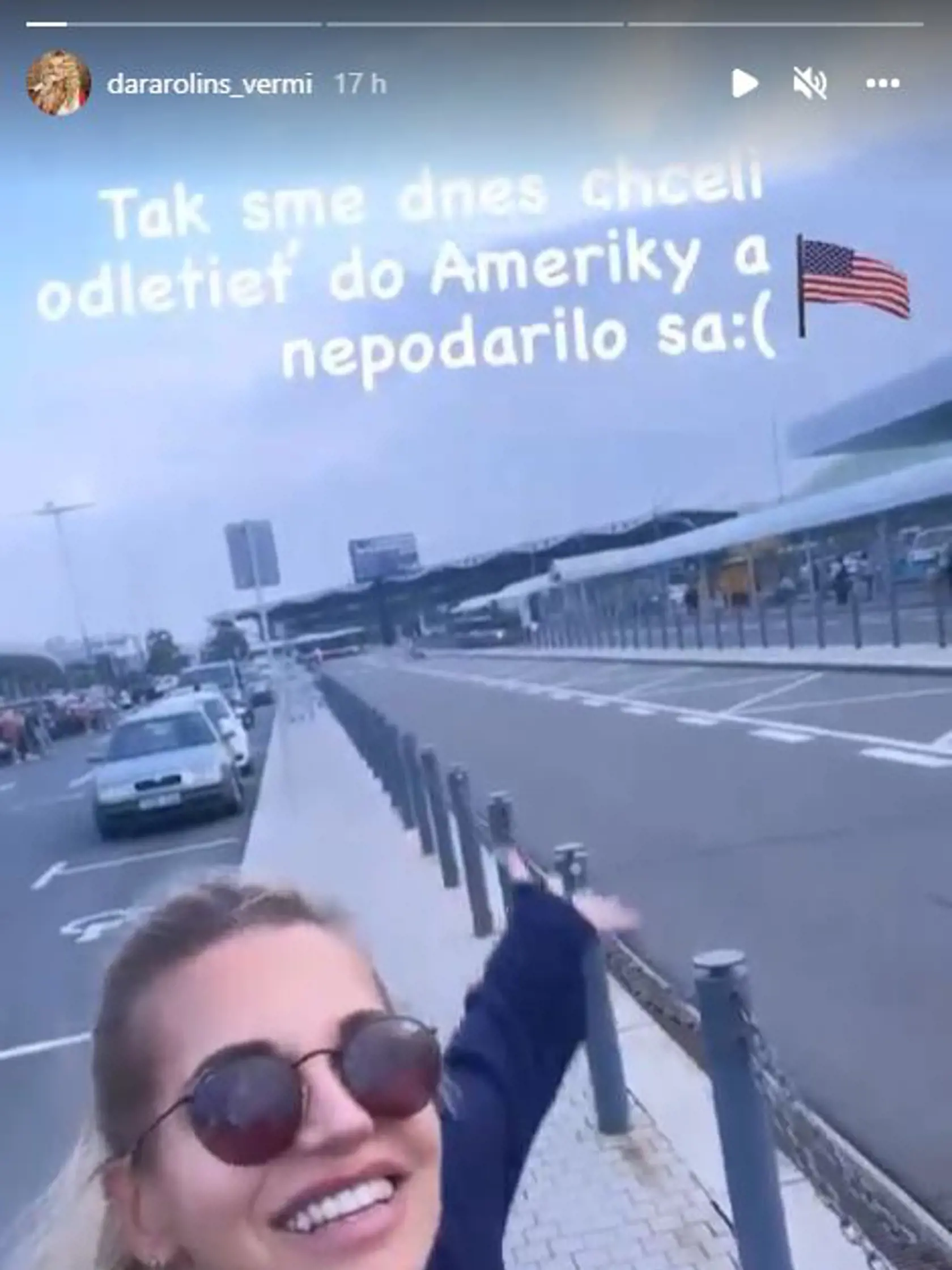 Dara Rolins chcela s dcérou v sobotu odletieť do Ameriky, nepodarilo sa.