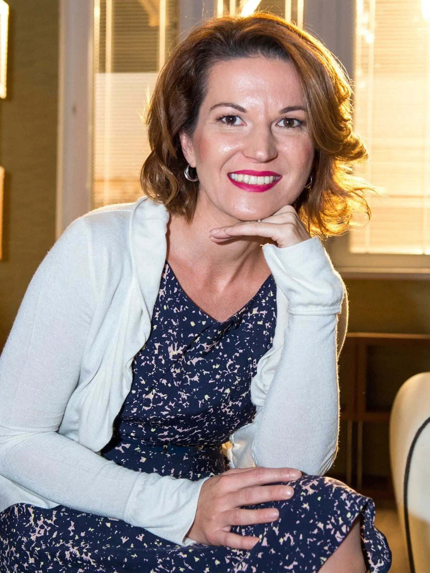 Viki Ráková hrá v seriáli Ildikó Komárom, ktorá nevie hovoriť po slovensky a ani variť.
