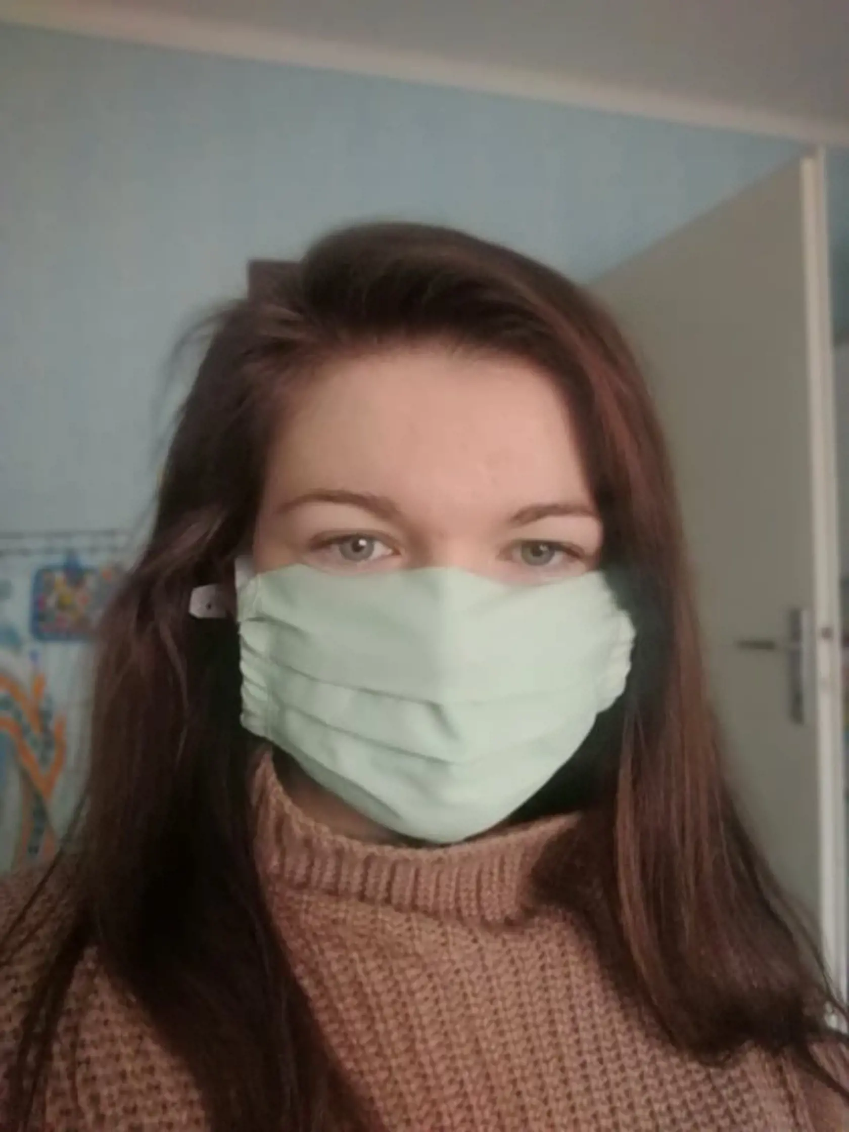 Paula vzorne dodržiava karanténu.