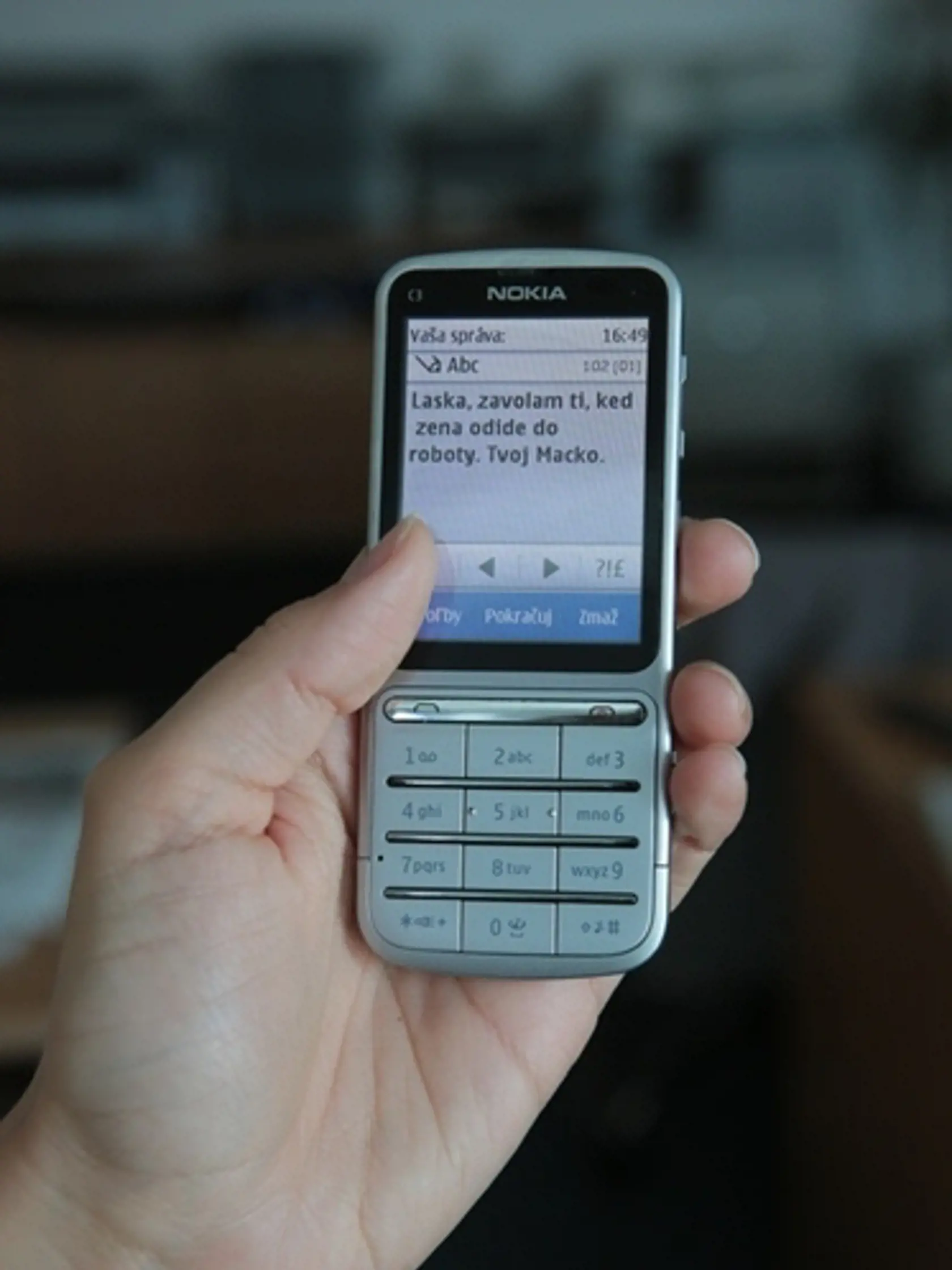 Pikantné odhalenie: Tajne čítame cudzie SMS!