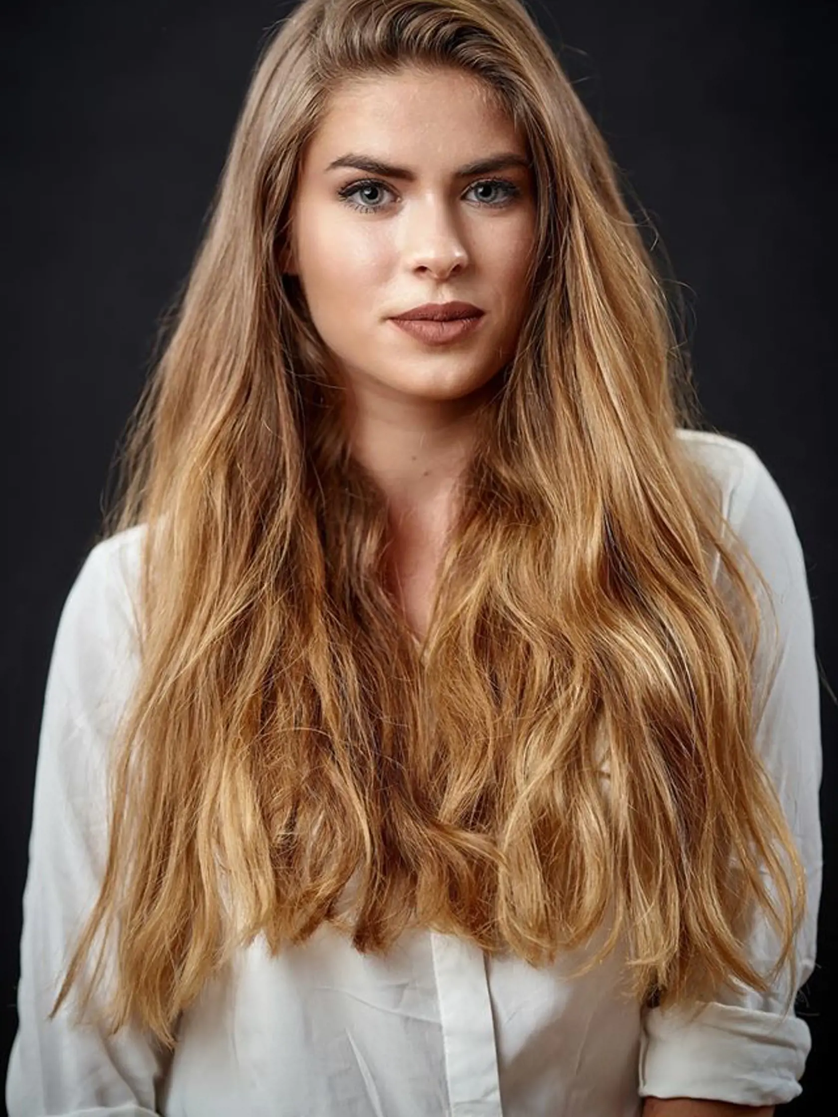Barbora Urmacherová (22), Kuzmice. Je študentkou manažmentu na Prešovskej univerzite.