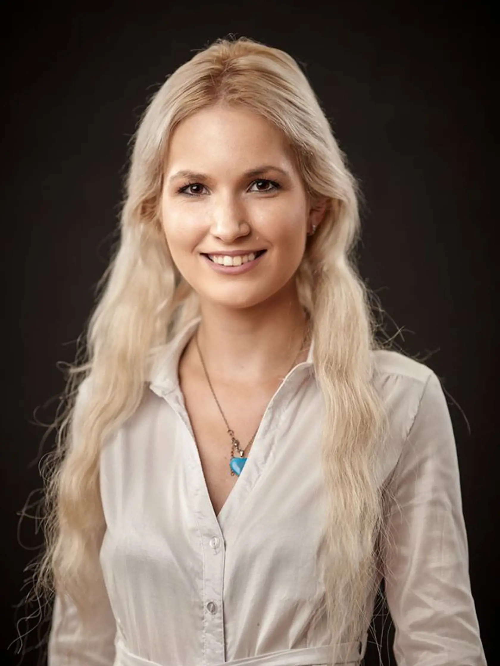 Katarína Krafčíková (29), Prešov pracujem ako čašníčka a recepčná v penzióne.