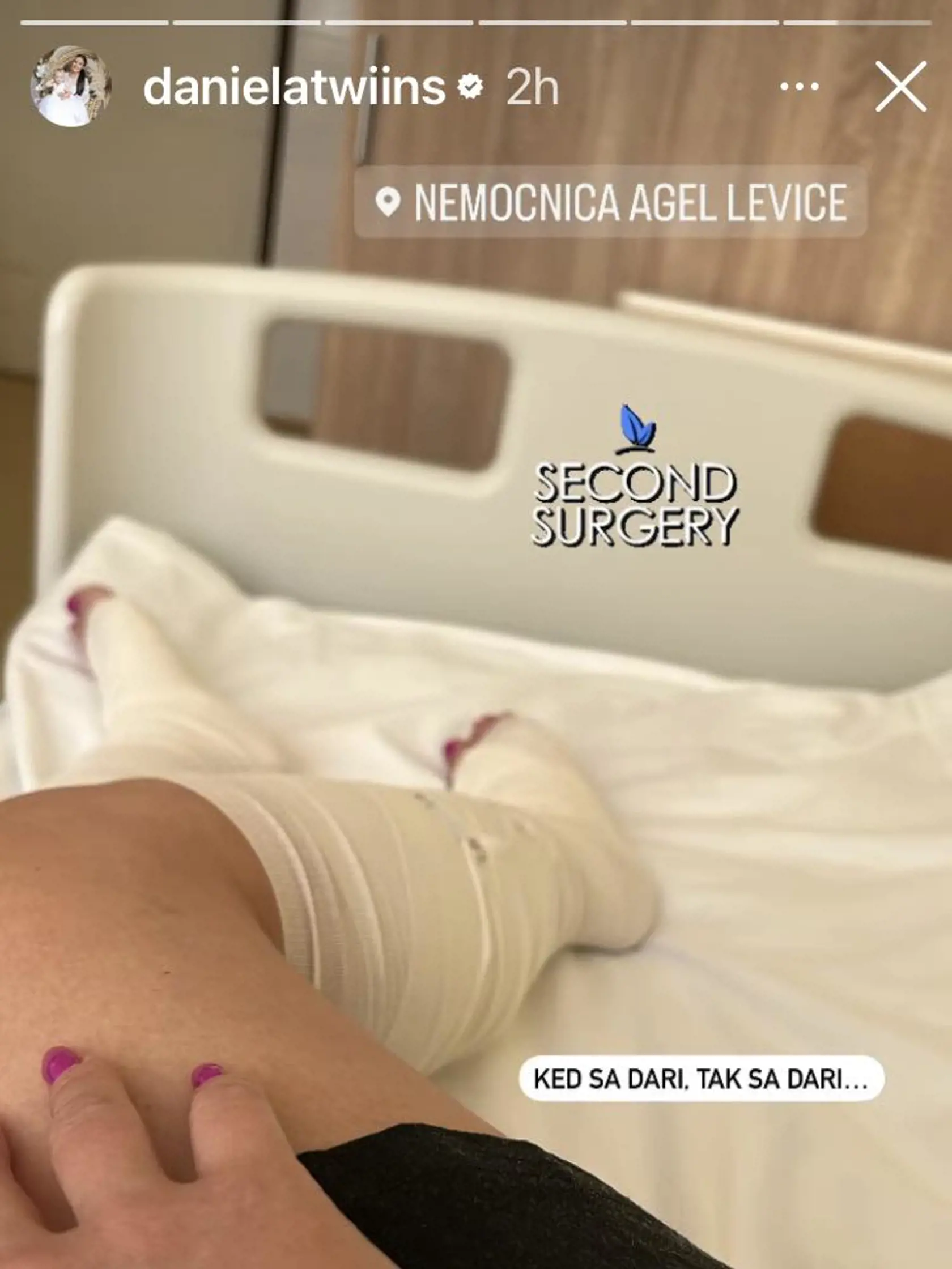 Daniela Nízlová má po rozchode a strate dieťatka zdravotné komplikácie. V levickej nemocnici má za sebou operáciu.