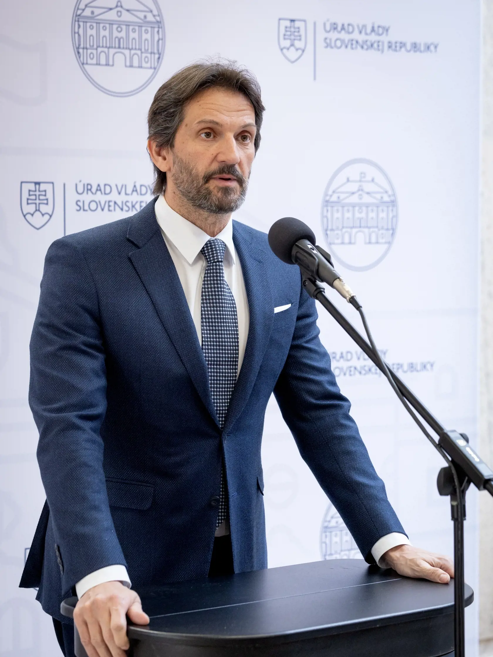 74. schôdza vlády SR. Na snímke je Robert Kaliňák, minister obrany SR.