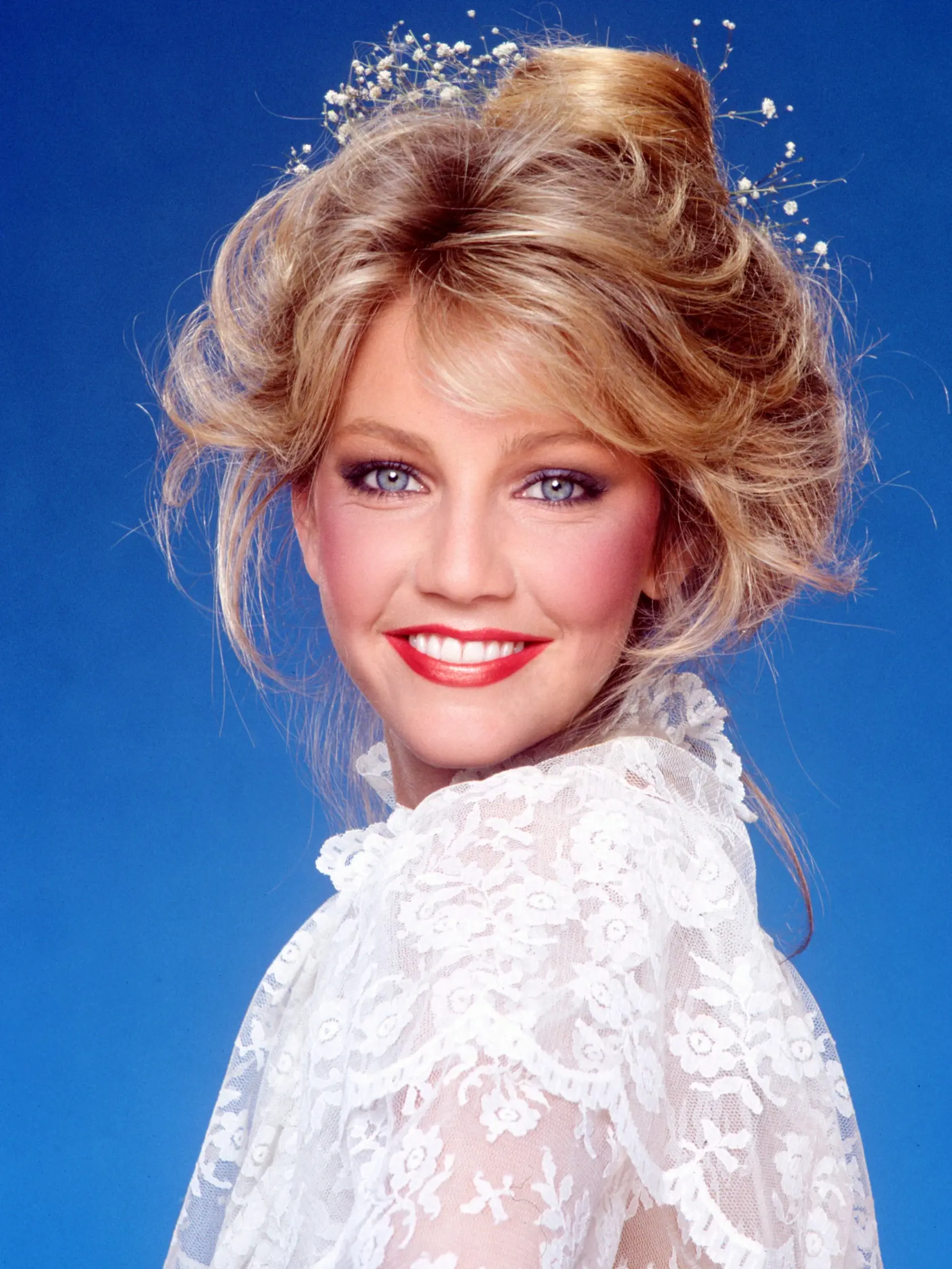 LOS ANGELES - FEBRUARY 2:  Actress Heather Locklear poses for a Fashion/portrait Session on February 2, 1981 in Los Angeles, California.  (Photo by Harry Langdon/Getty Images)