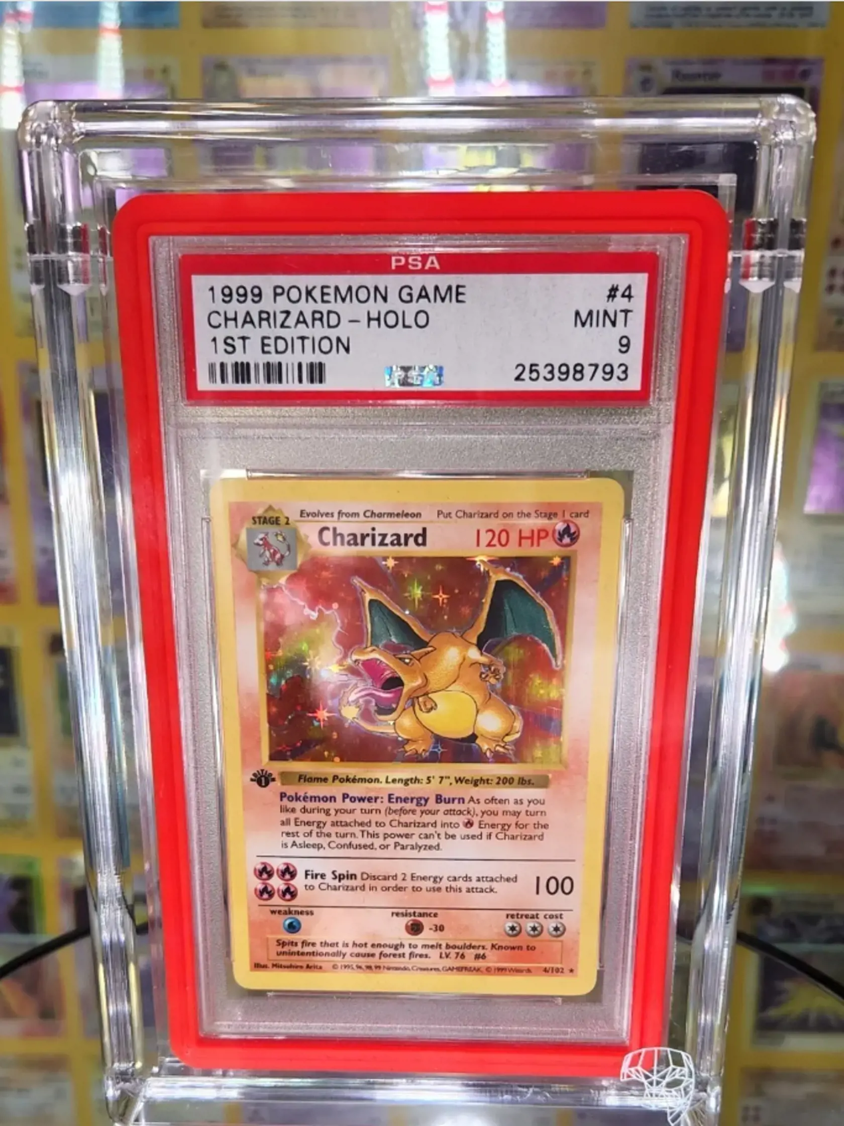 Medzi najdrahšie patrí trblietavá karta s pokémonom Charizard z roku 1999.