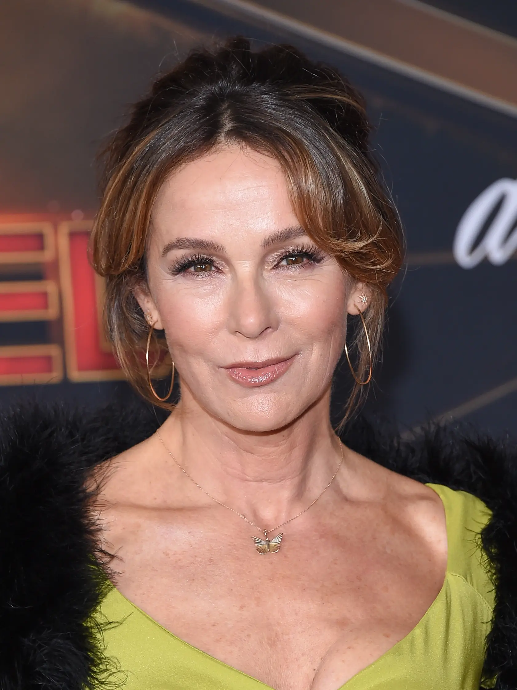 Jennifer sa k súdnemu procesu vyjadrila takto: "Tento Johnny nemá to nič spoločné s ničím, čo som kedy zažila a je mi z toho smutno. Nerozumiem, čo sa deje, a chcem len, aby boli všetci v poriadku."