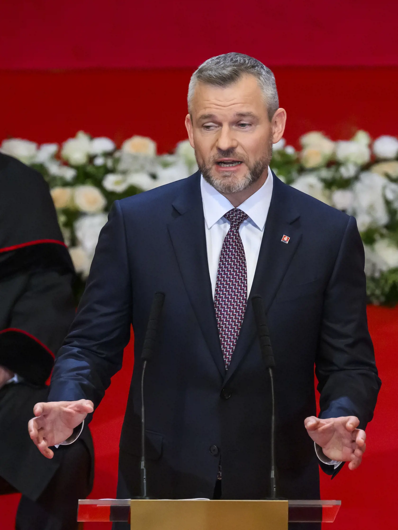 Na snímke prezident SR Peter Pellegrini počas príhovoru na slávnostnej schôdzi Národnej rady SR pri príležitosti zloženia sľubu prezidenta SR v priestoroch budovy Slovenskej filharmónie 15. júna 2024 v Bratislave. FOTO TASR - Jaroslav Novák