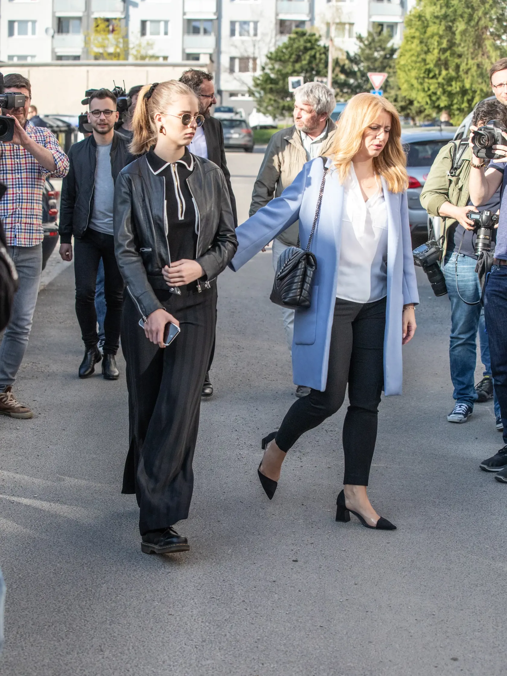 Zuzana Čaputová s dcérami