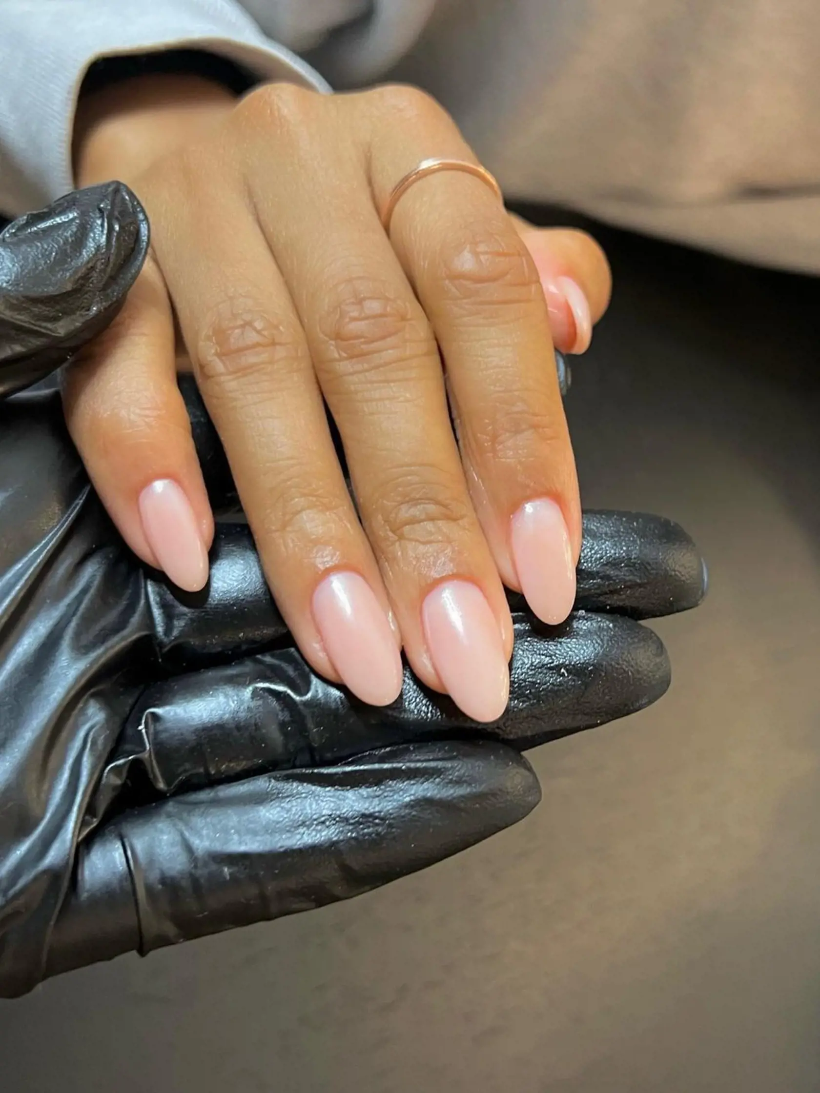 Milk nails