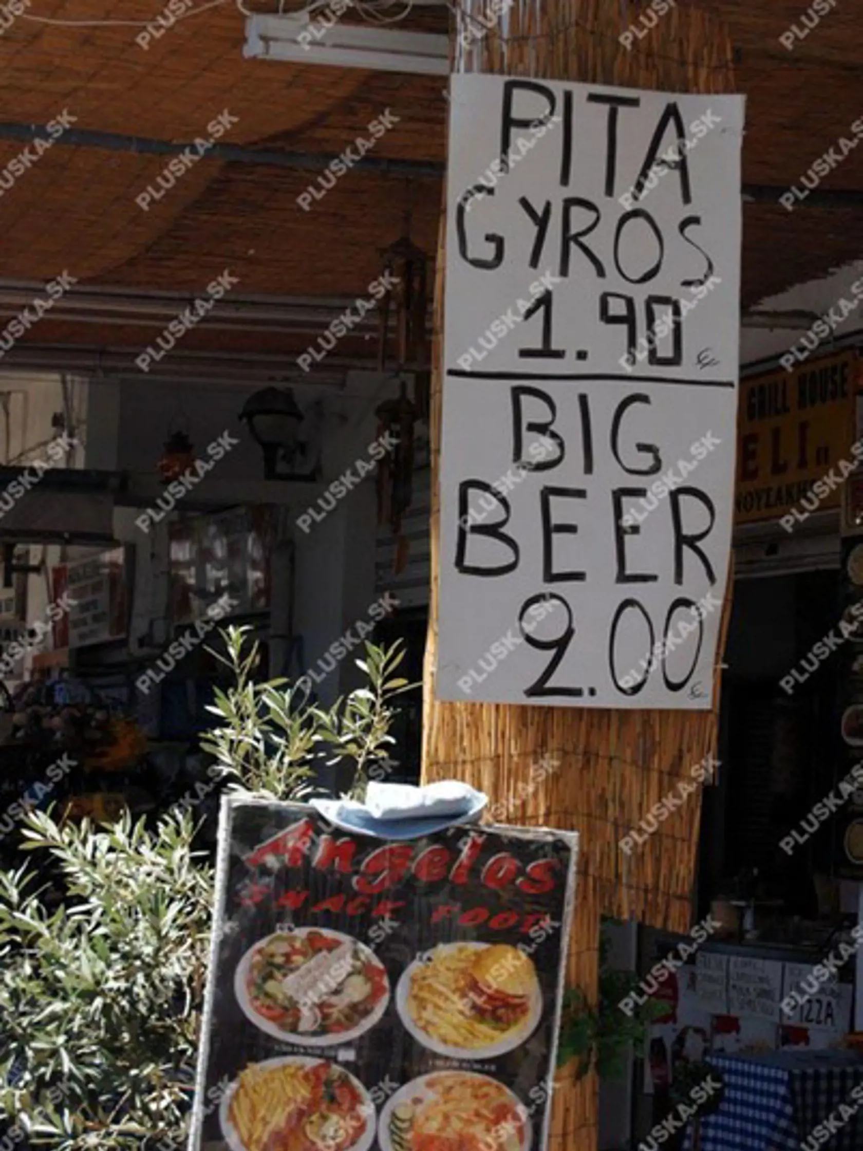 CENY: Mnohé šli dole, v centre si dáte gyros aj za menej ako dve eurá, čo vlani nebolo možné.