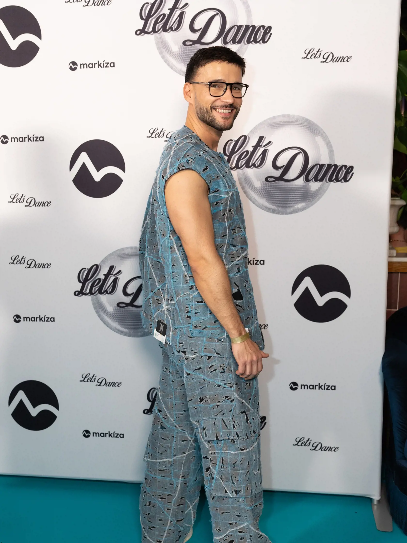 Vratko Sirági ohúril outfitom.