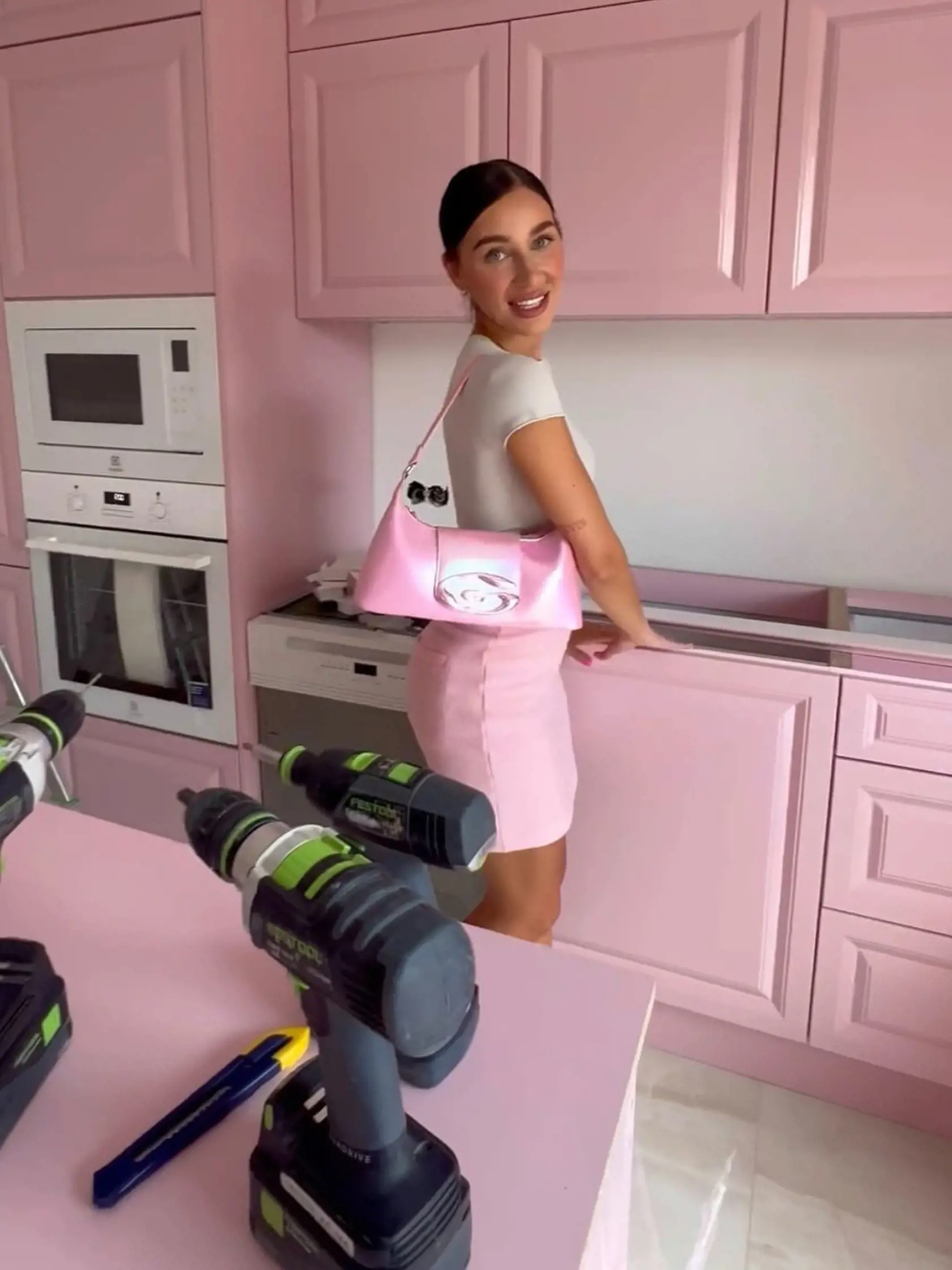 Barbie kuchyňa v procese