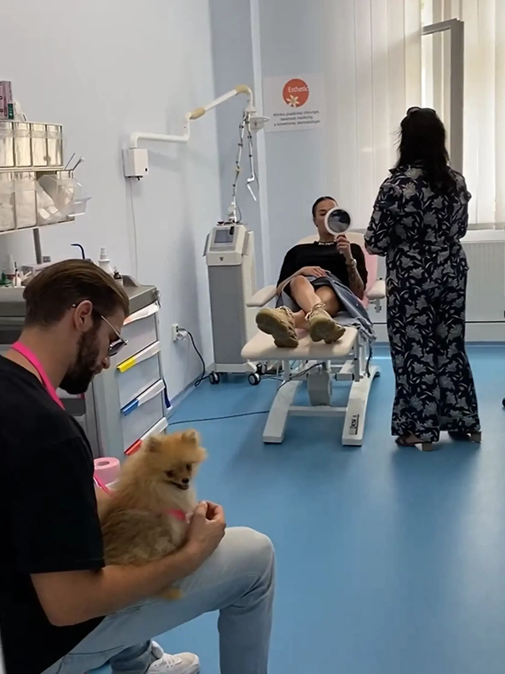 Marcela si nechala opäť zväčšiť pery, na zákrok ju sprevádzal Tomáš.