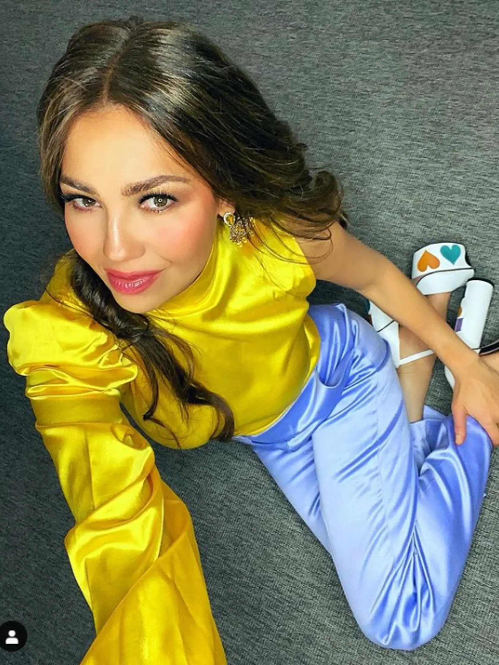 Thalía sa u nás preslávila ako krásna kvetinárka Rosalinda. A za tie roky akoby sa vôbec nezmenila!