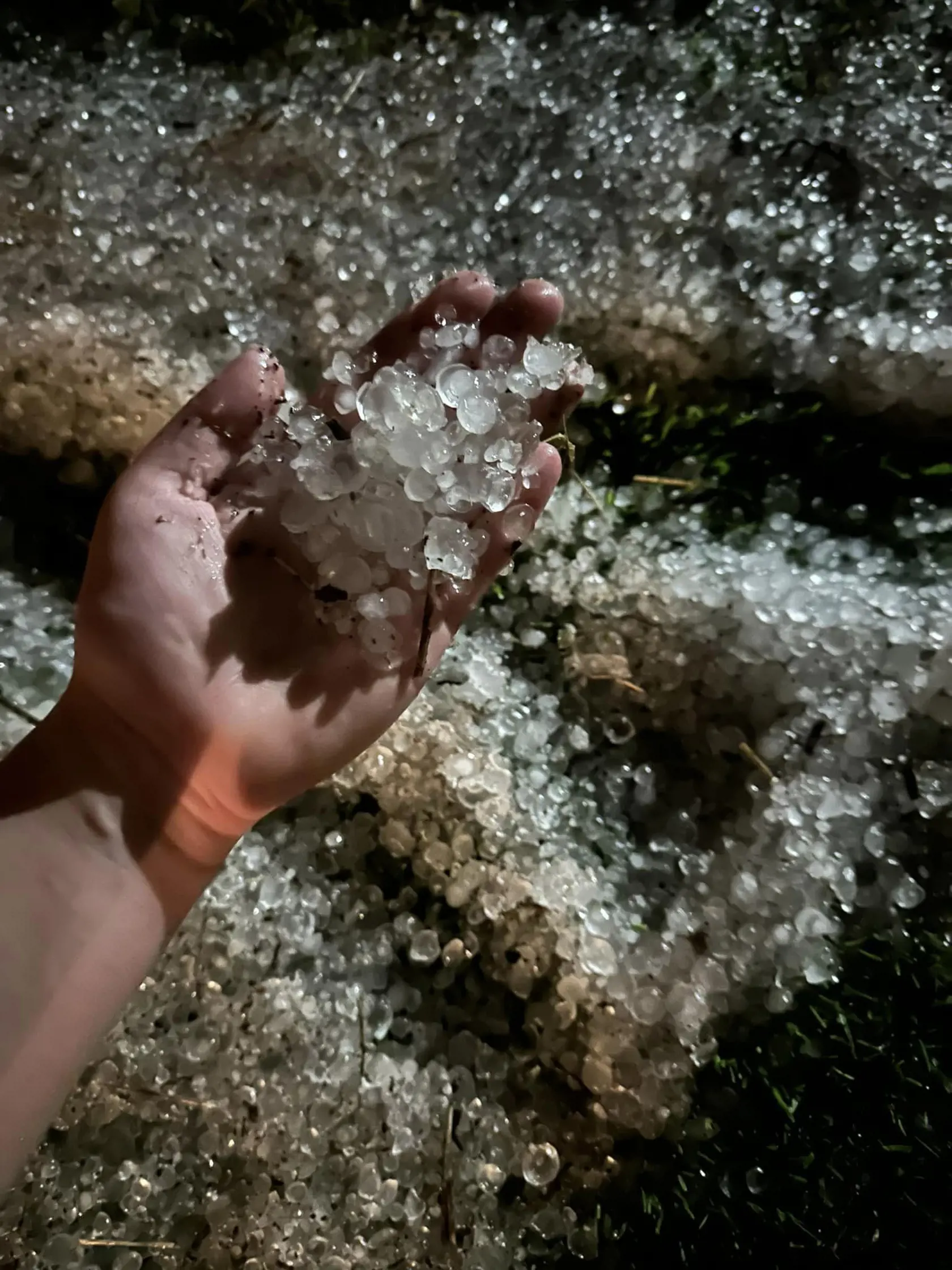 Nočná supercela napáchala v Imeli obrovské škody.