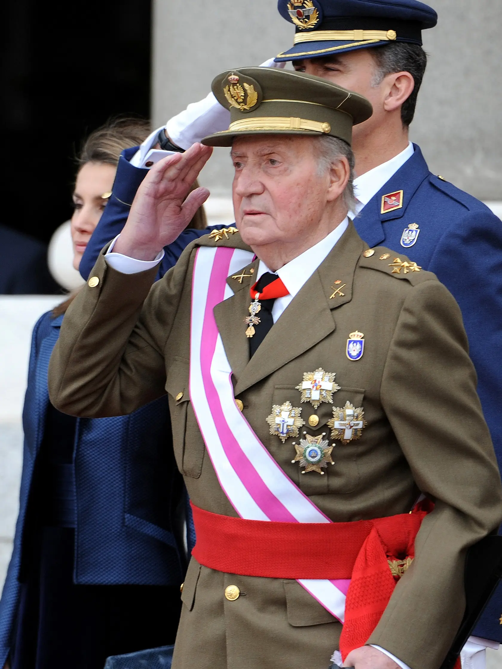 Juan Carlos počas vojenskej prehliadky v kráľovskom paláci v Madride (2014).