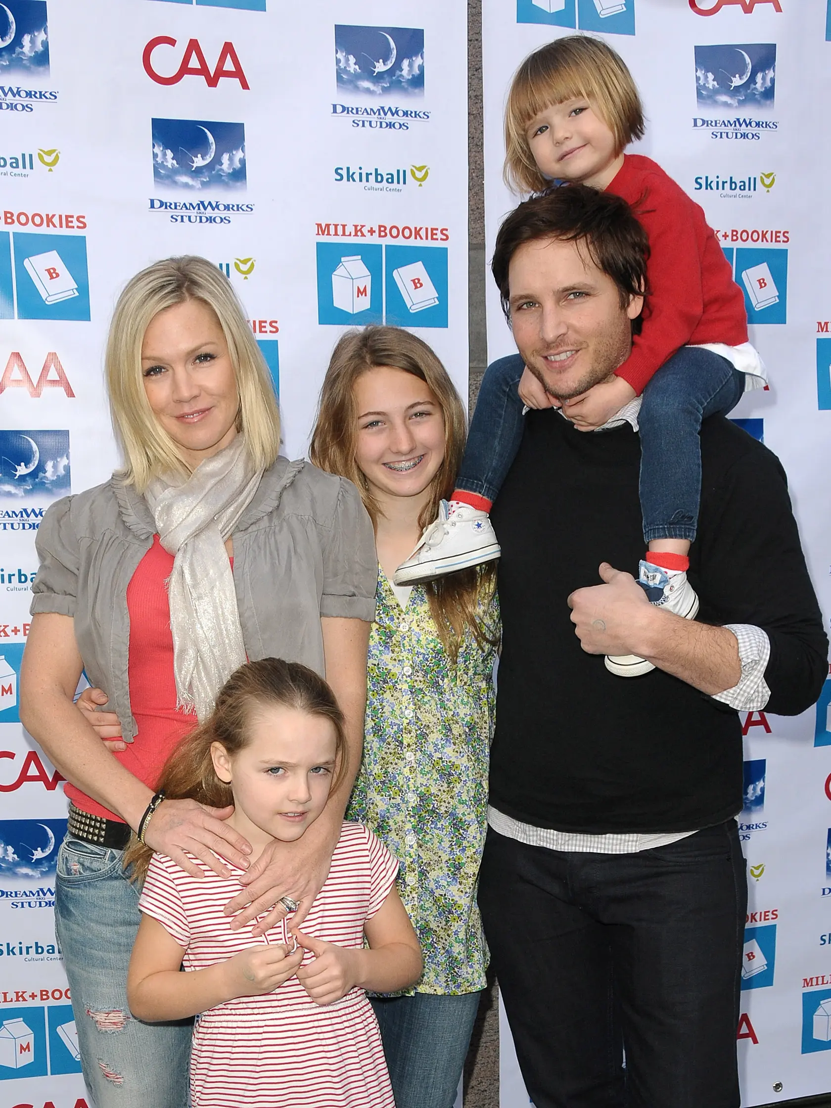 Jennie Garth a Peter Facinelli v roku 2010. Ešte tvorili šťastnú rodinku.