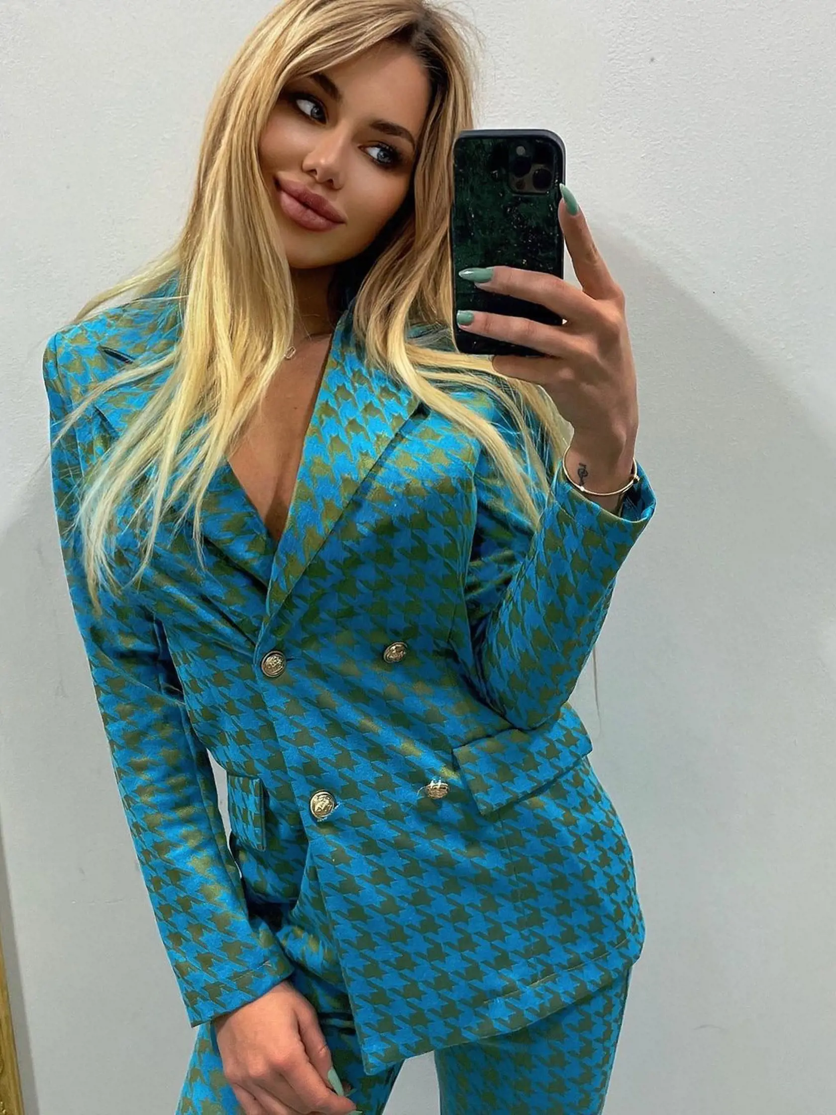 Laura Vizváryová