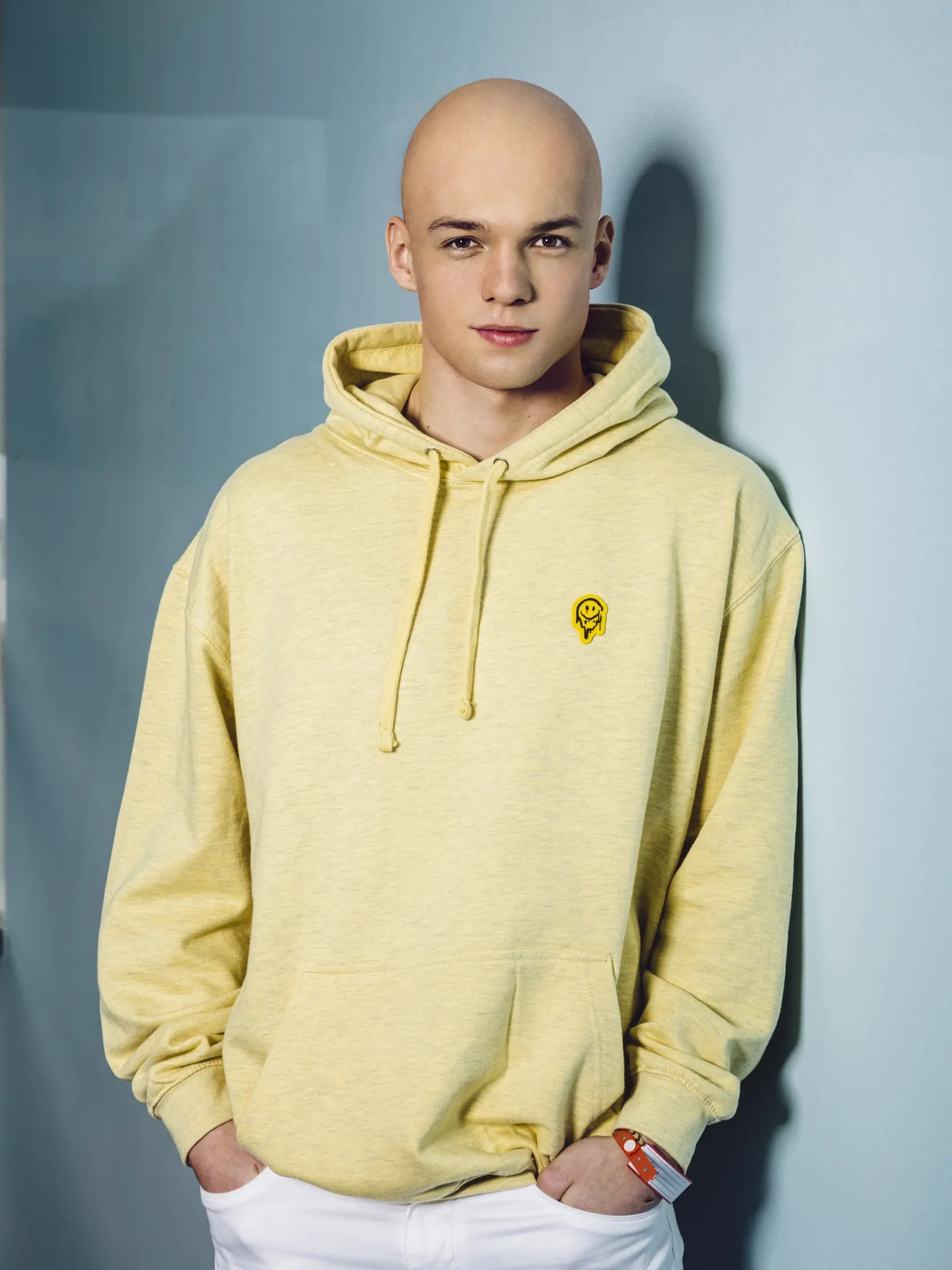 Herec Jakub Švec v seriáli Červené pásky.