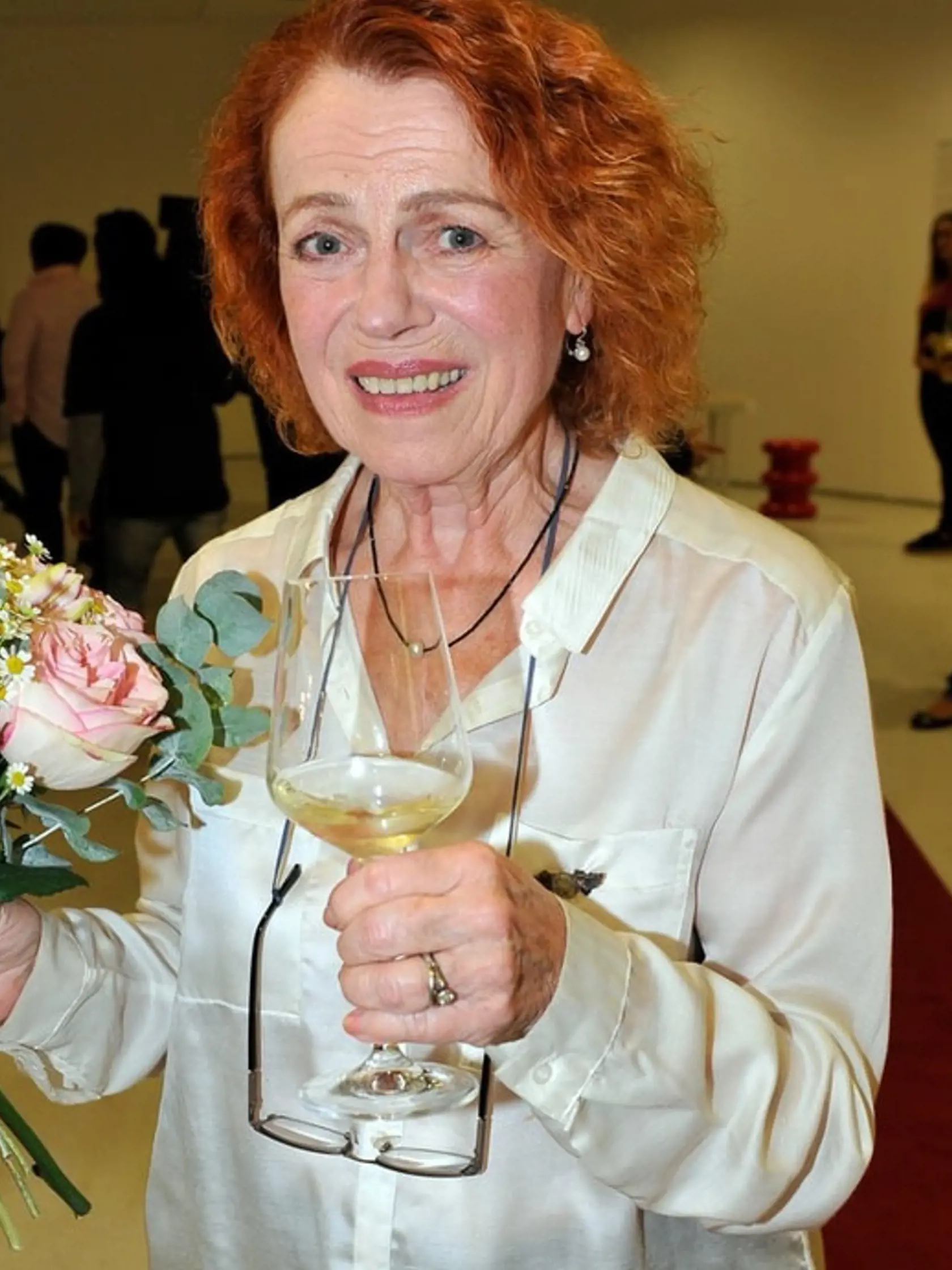 Iva Janžurová dobrému vínku neodolá.