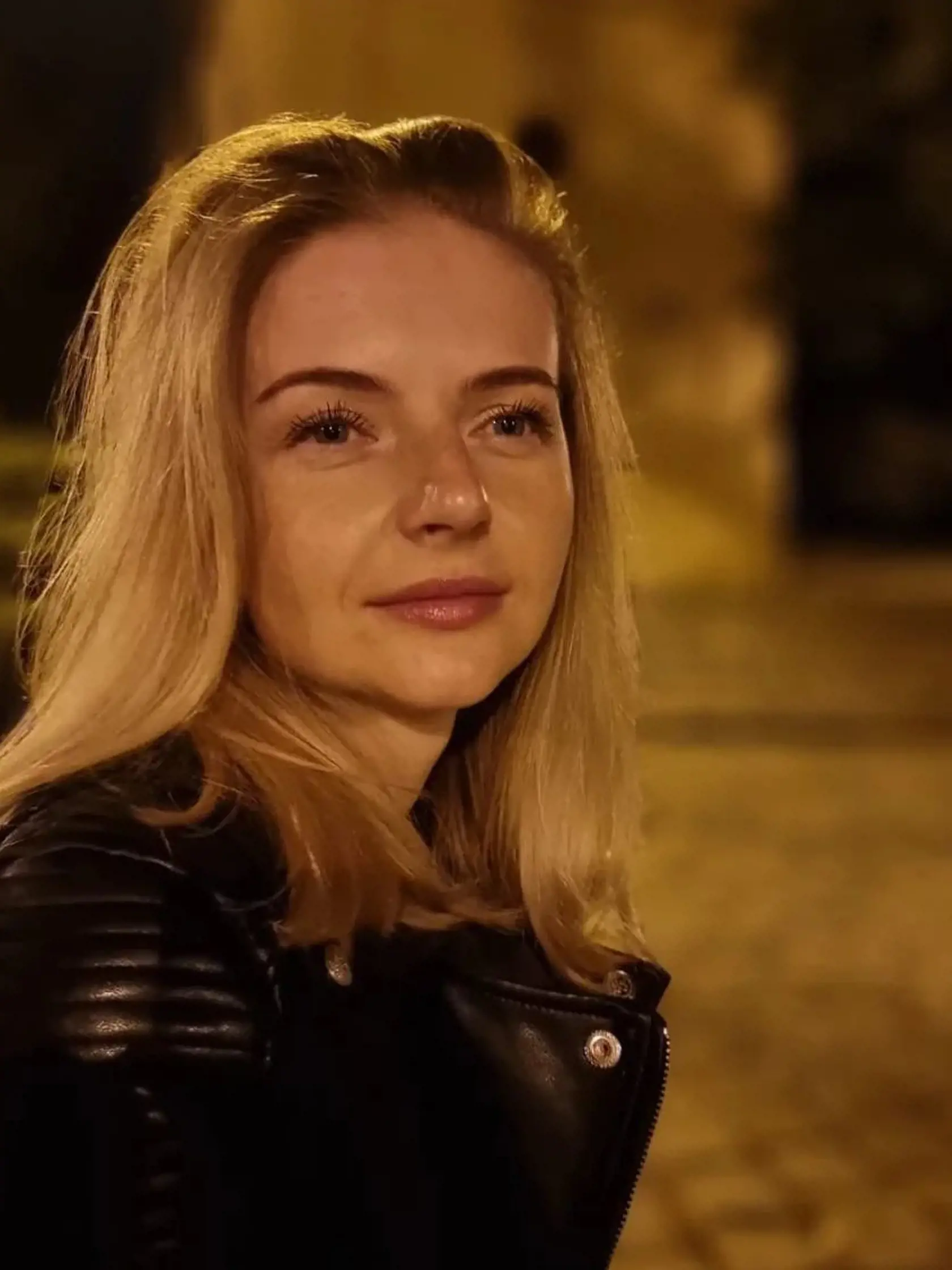 Šokova priateľka Janka.